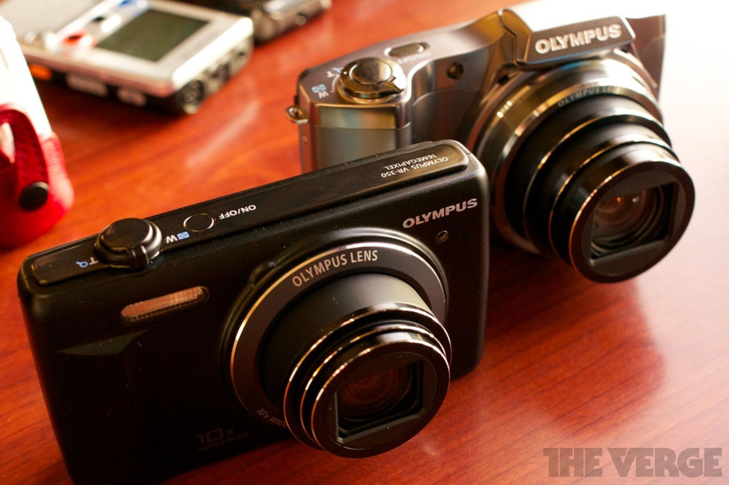 Olympus CES point-and-shoot lineup