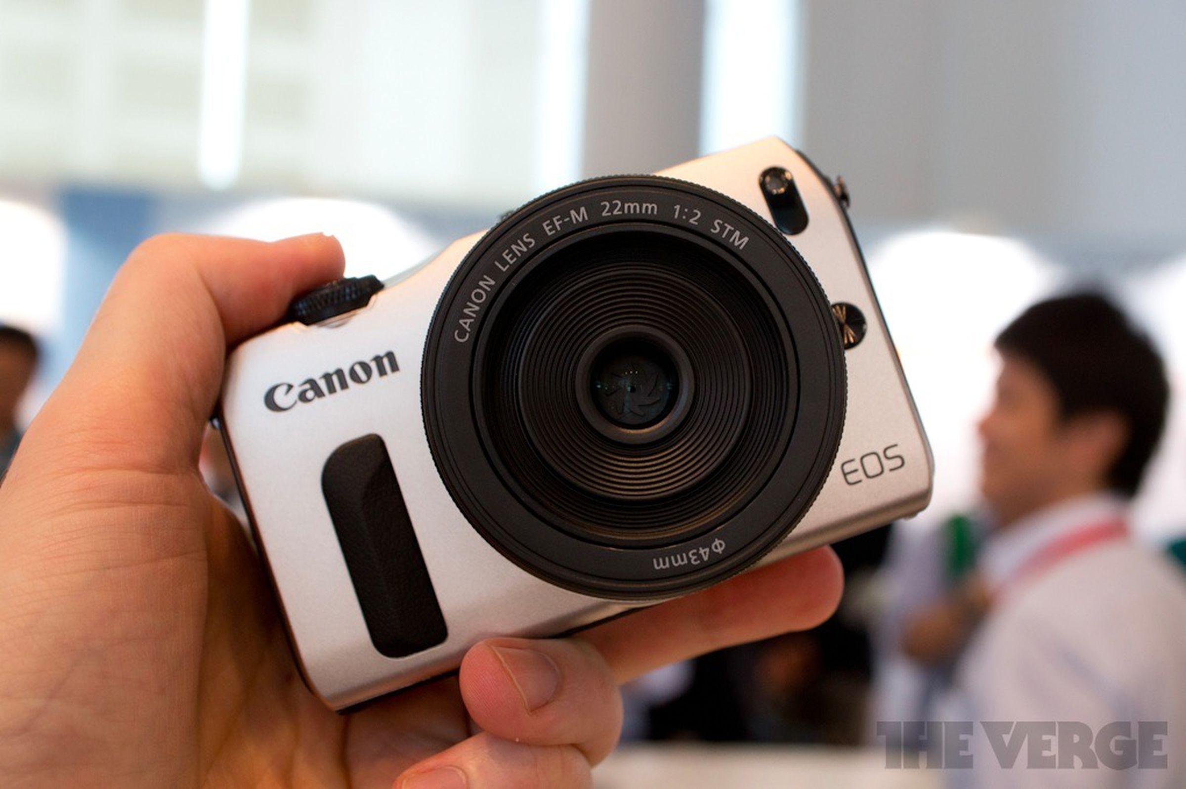 Canon EOS M hands-on