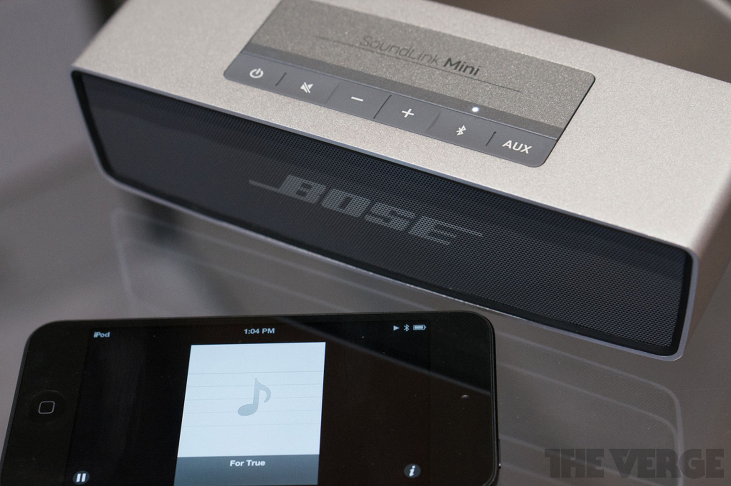 Bose SoundLink Mini hands-on photos
