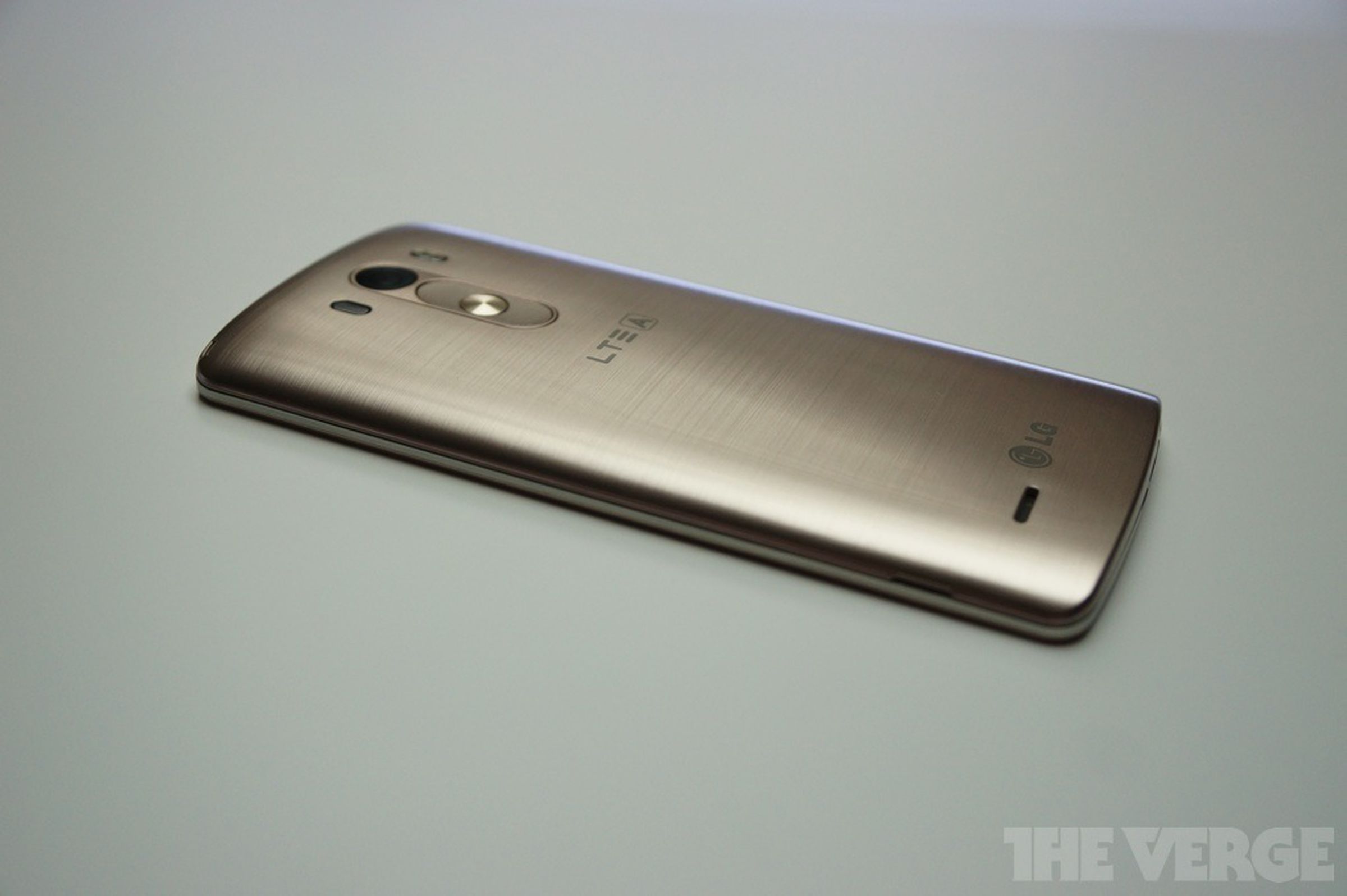 LG G3 hands-on photos