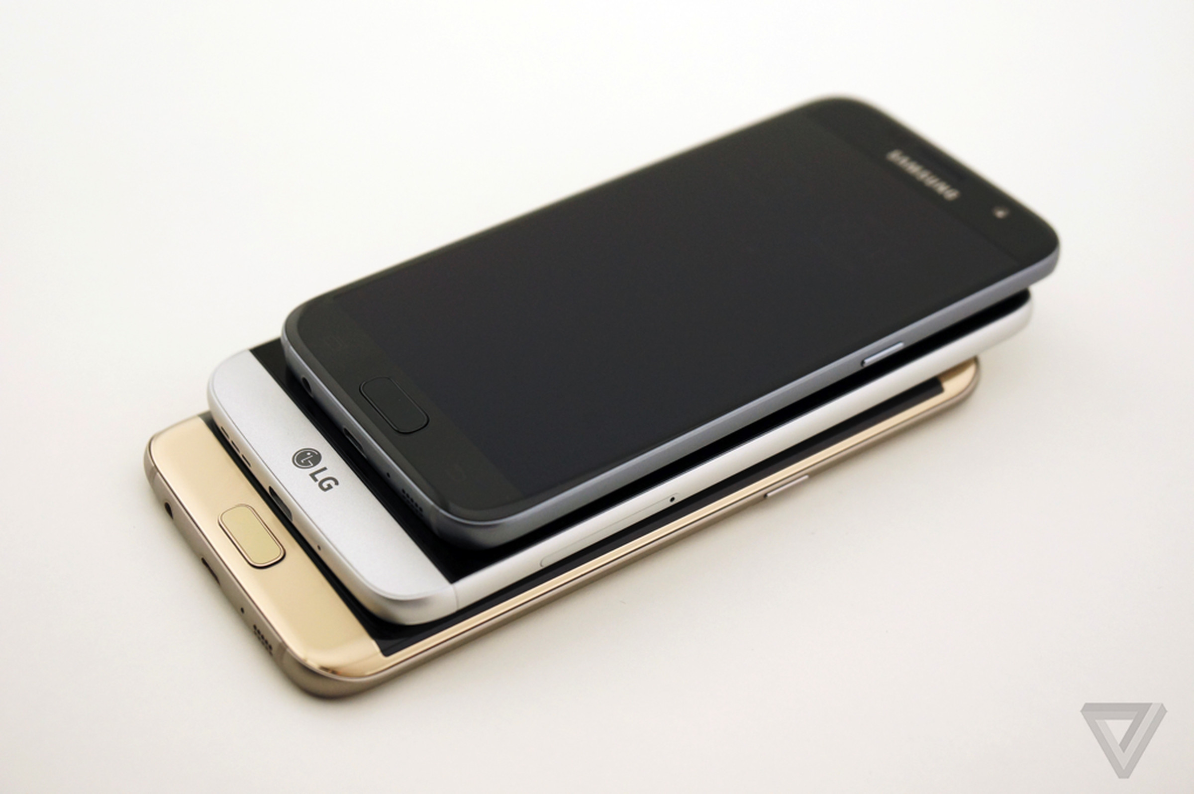 Samsung Galaxy S7 and S7 Edge vs. LG G5 hands-on photos