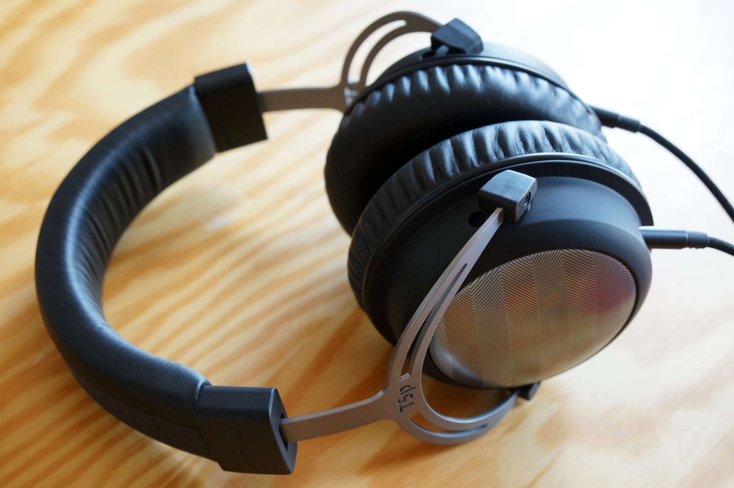 Beyerdynamic T5p.2 headphones gallery