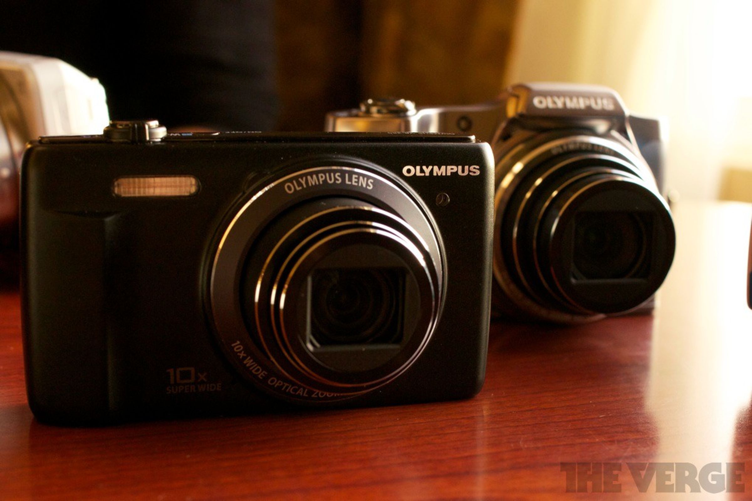 Gallery Photo: Olympus CES point-and-shoot lineup
