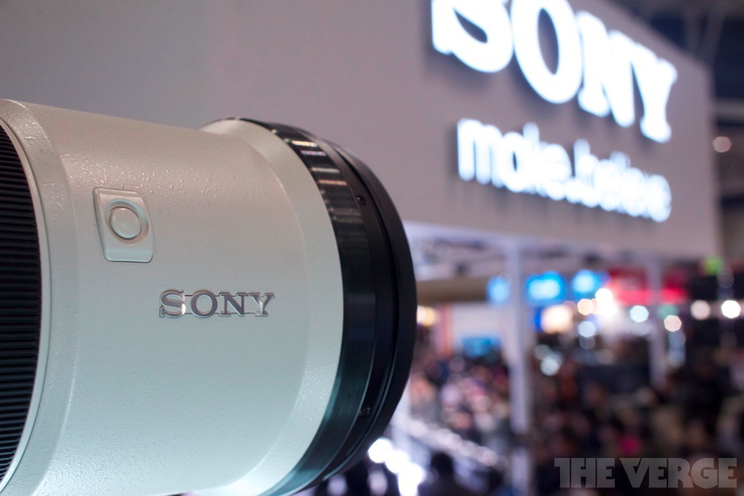 Sony 500mm f/4 G SSM lens hands-on pictures