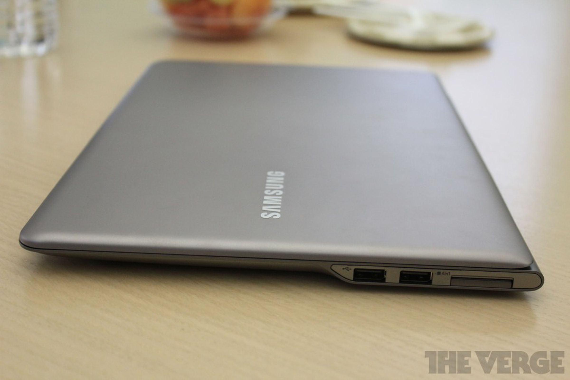 Samsung Series 5 Ultra hands-on pictures