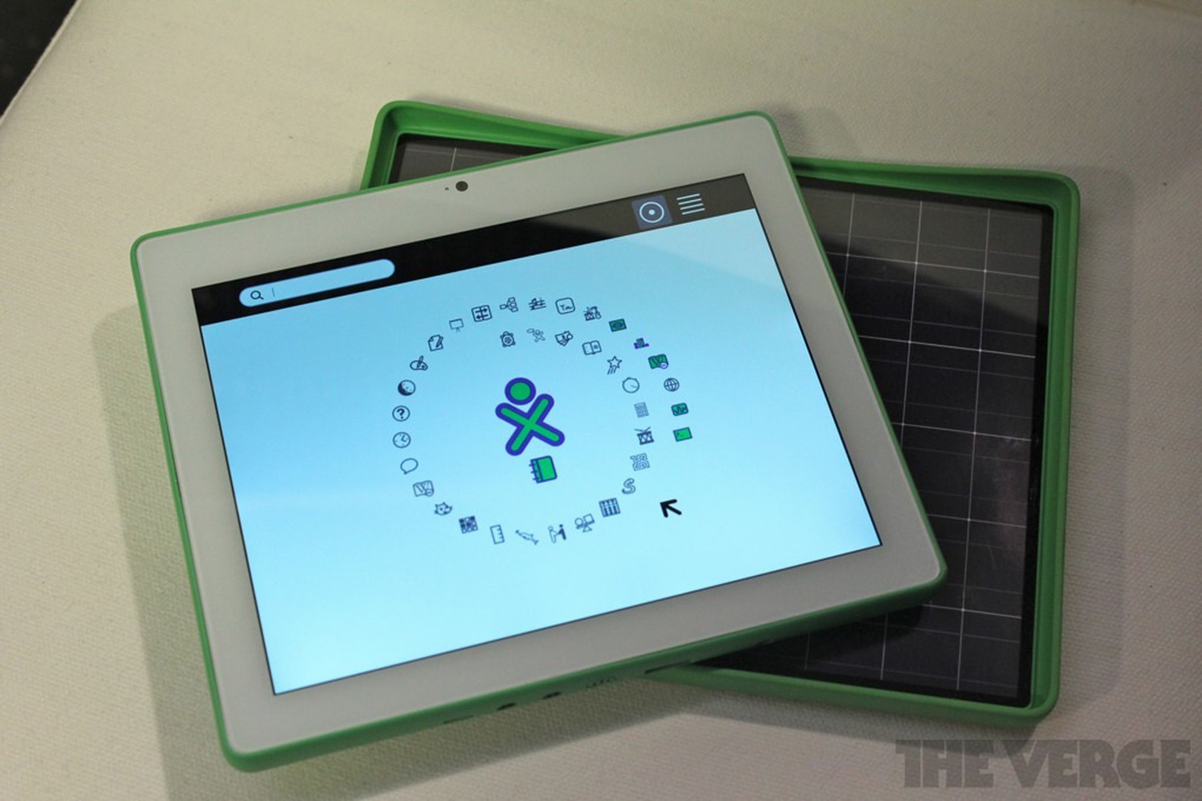 OLPC XO 3.0 hands-on pictures 