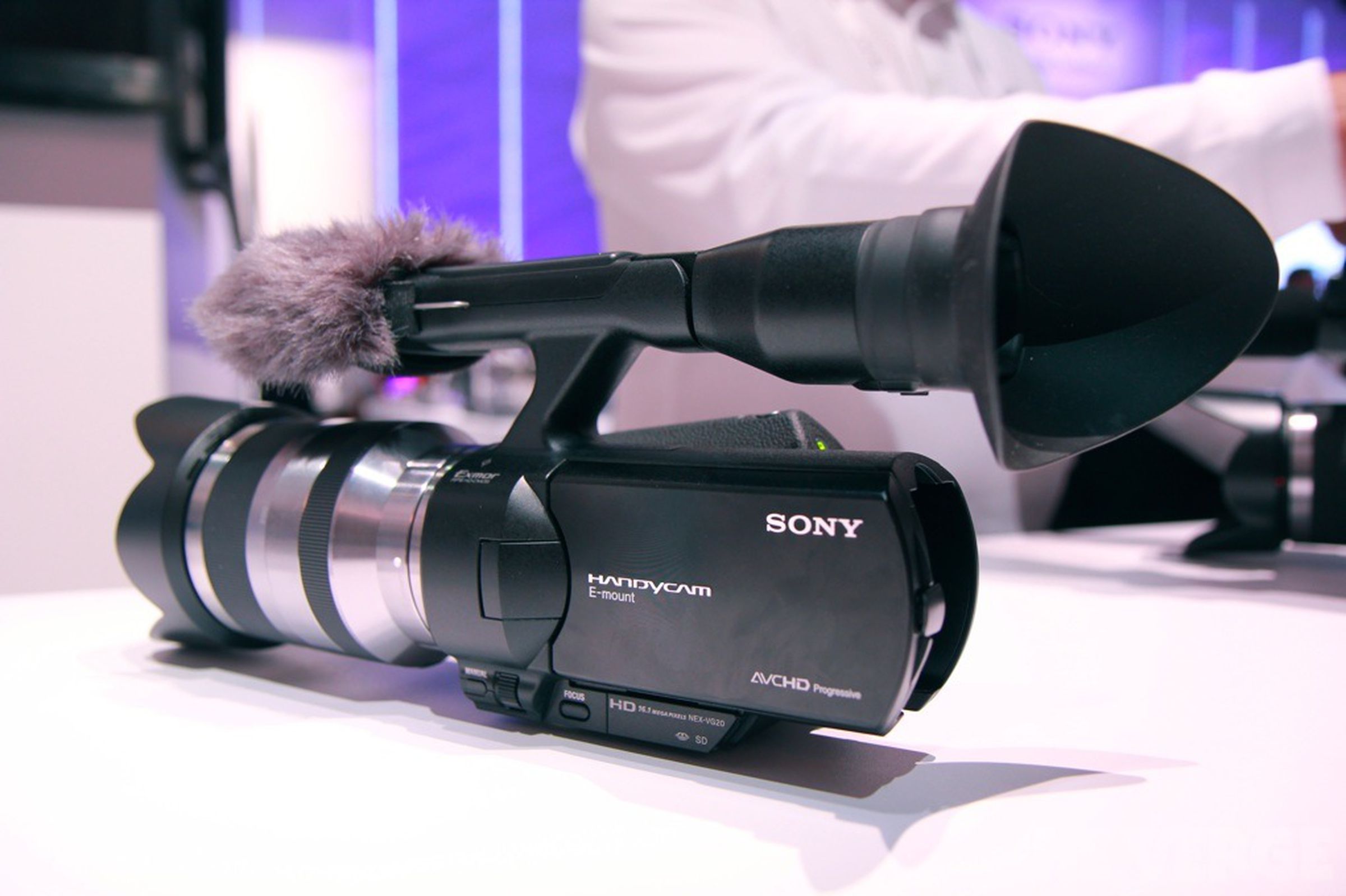 Sony NEX FS-100, VG-20 and lens lineup photos