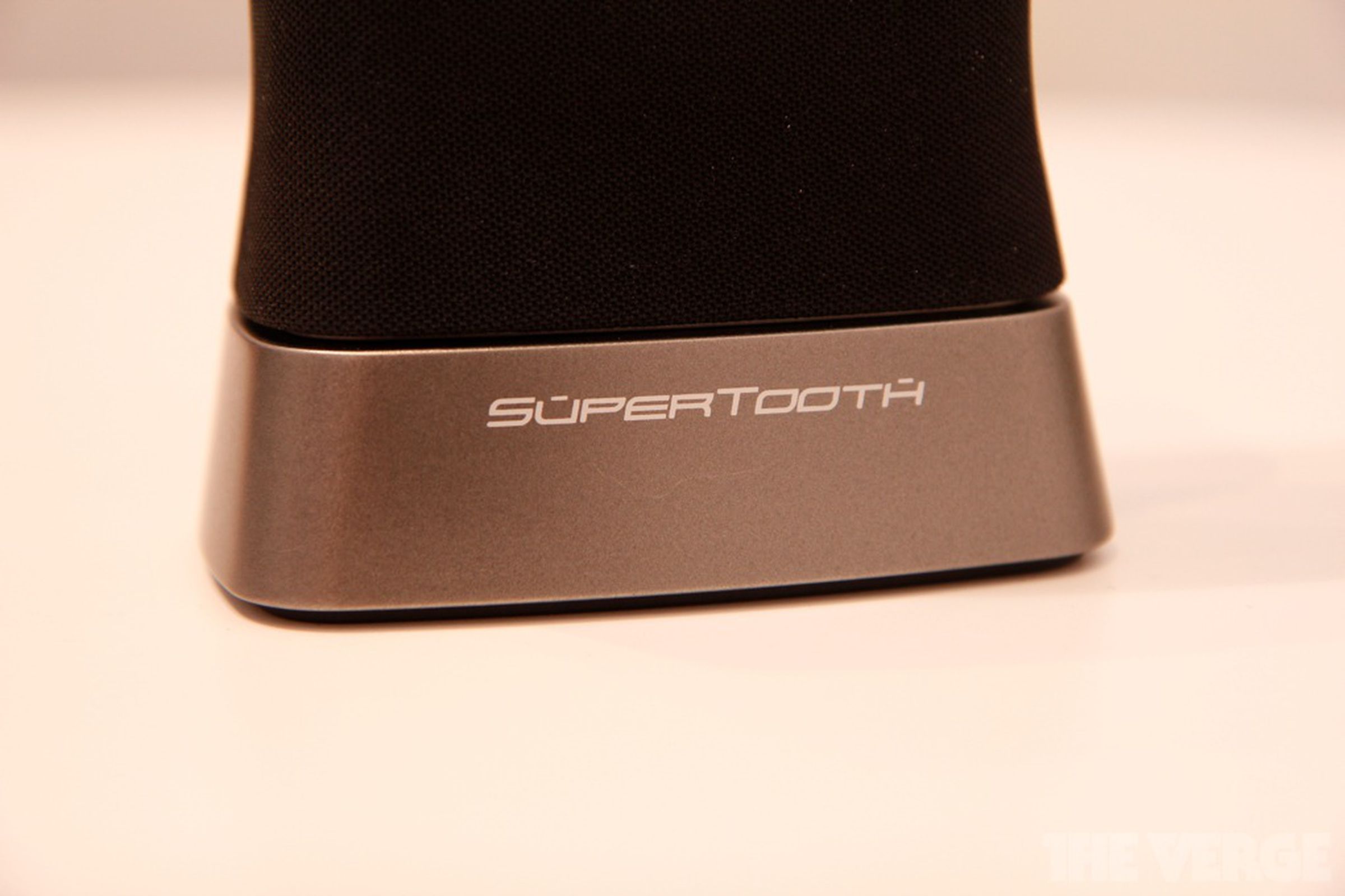 SuperTooth Disco 2 bluetooth speaker pictures