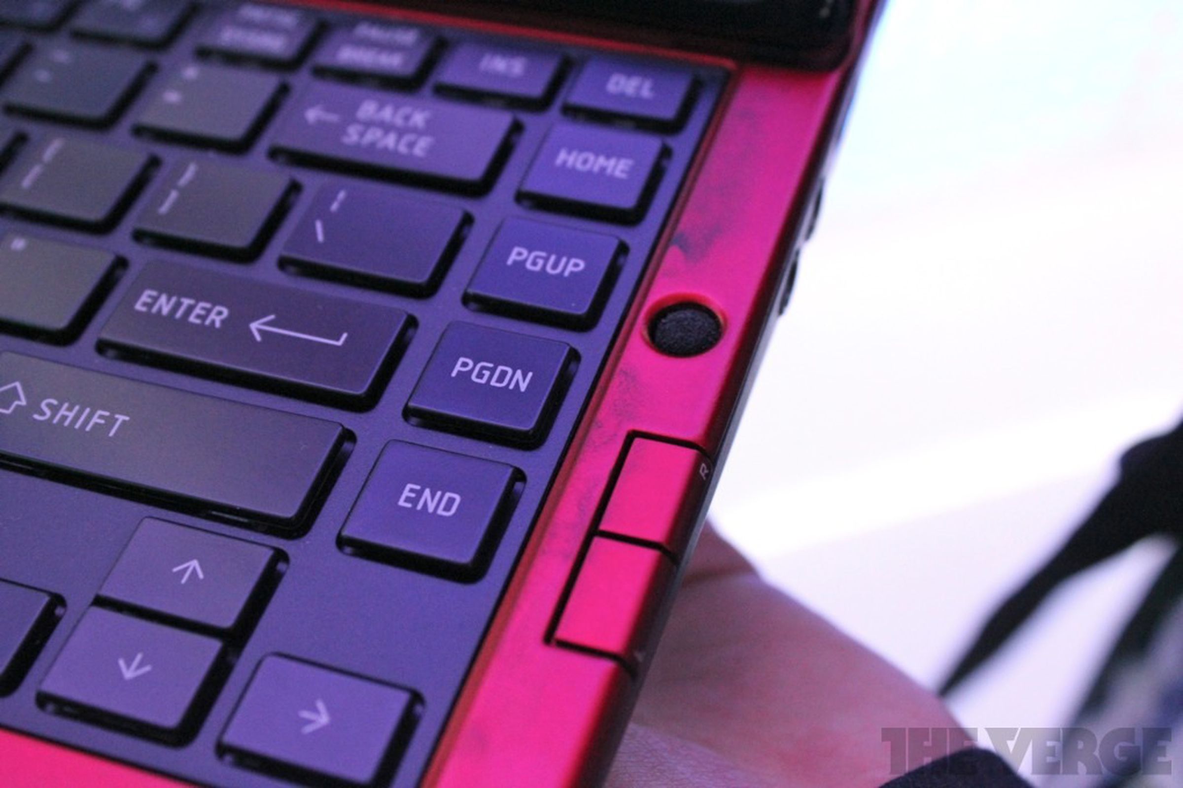Toshiba Portege M930 hands-on pictures 