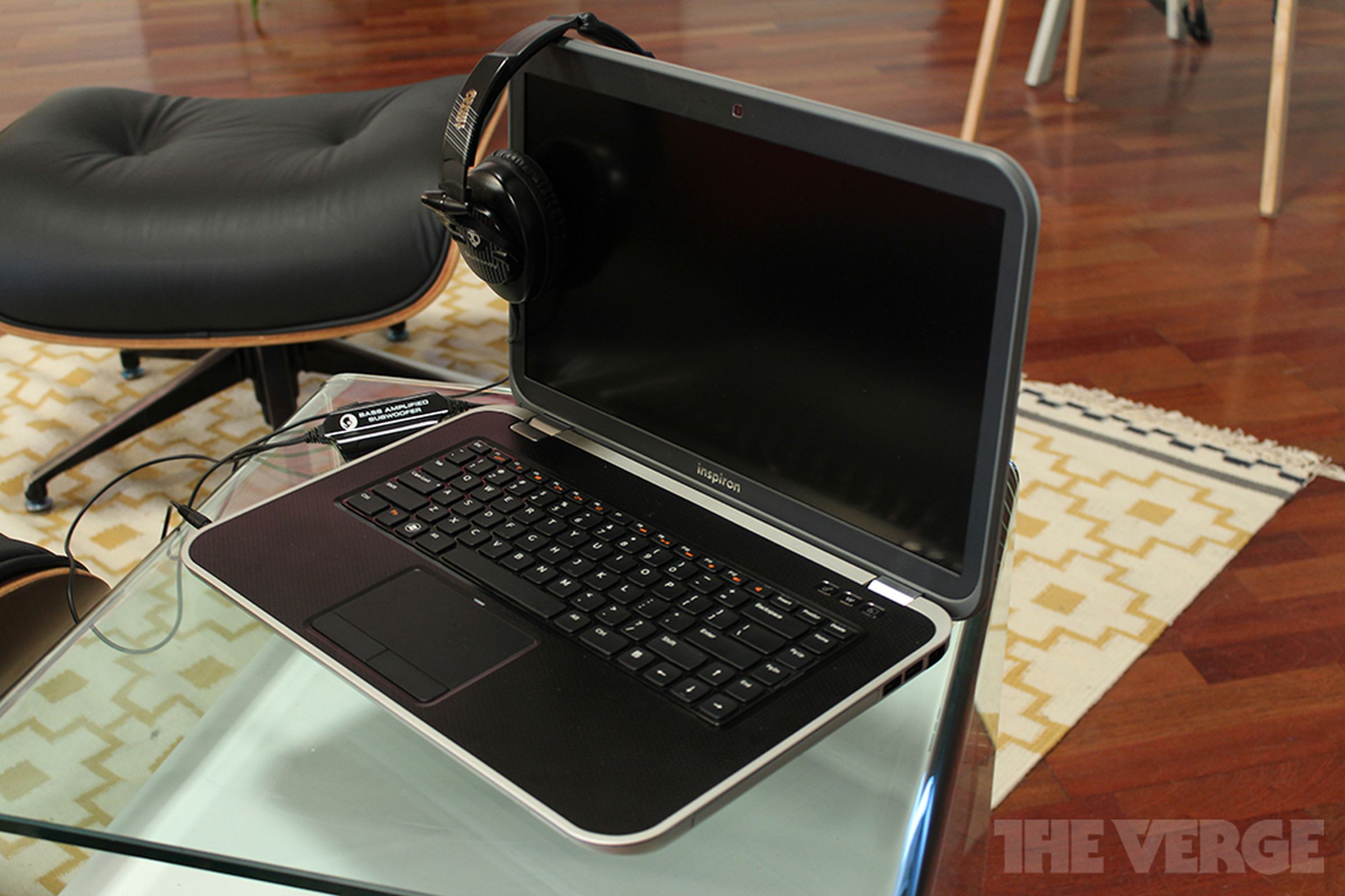 Dell Inspiron R and Special Edition hands on pictures