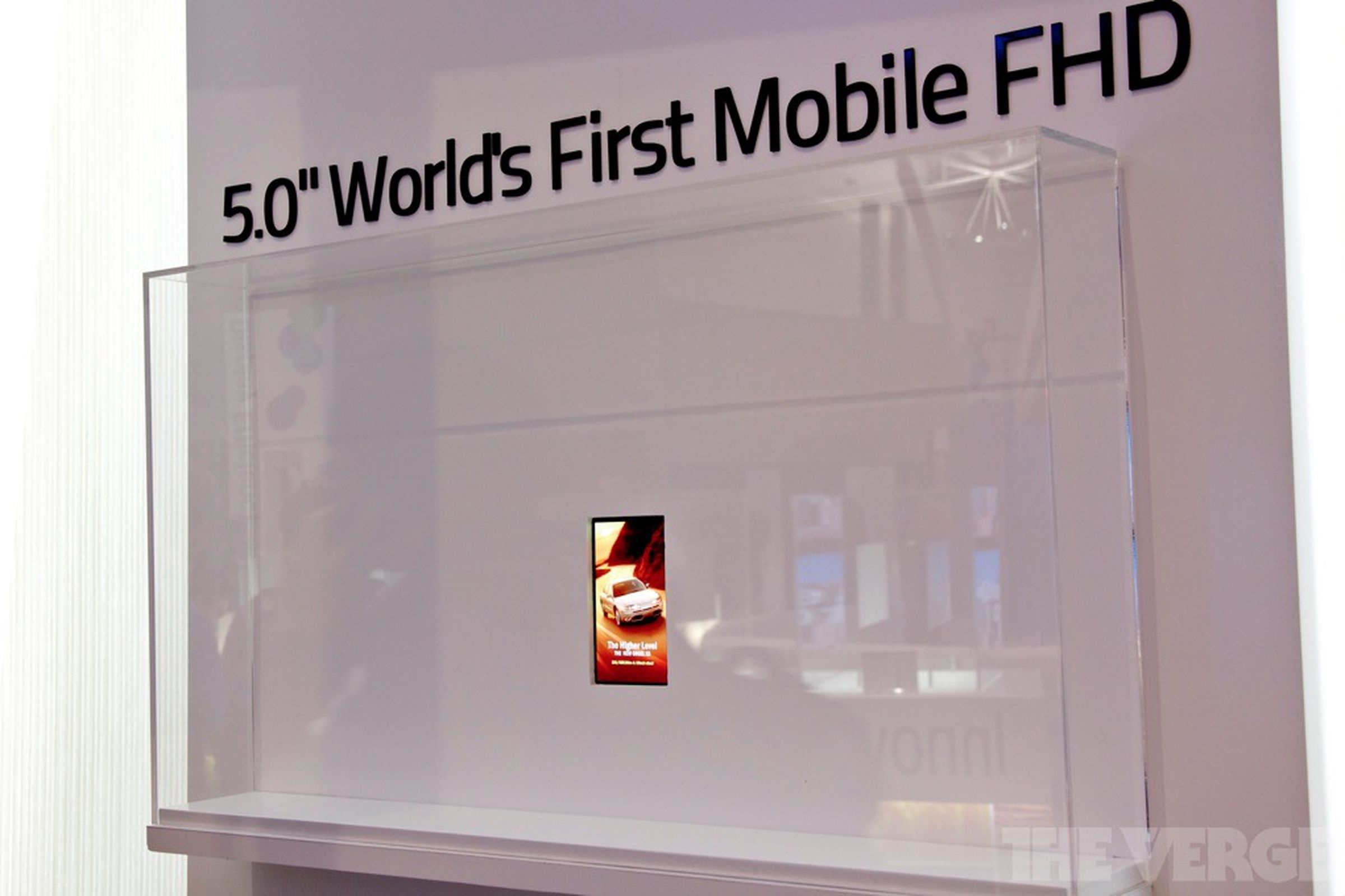 LG 5-inch 1080p prototype display photos