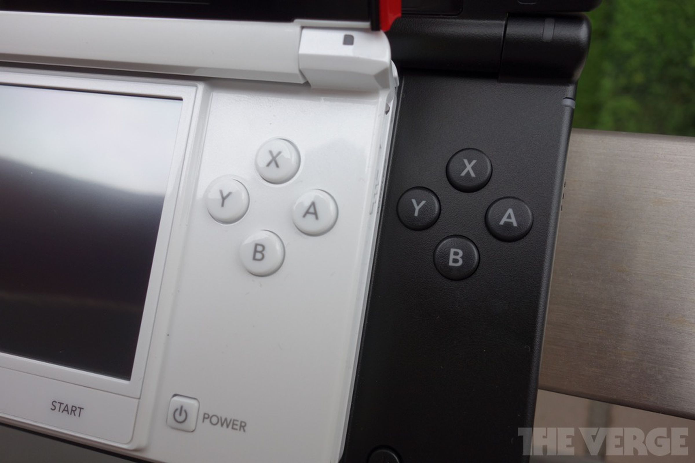 Nintendo 3DS XL photos