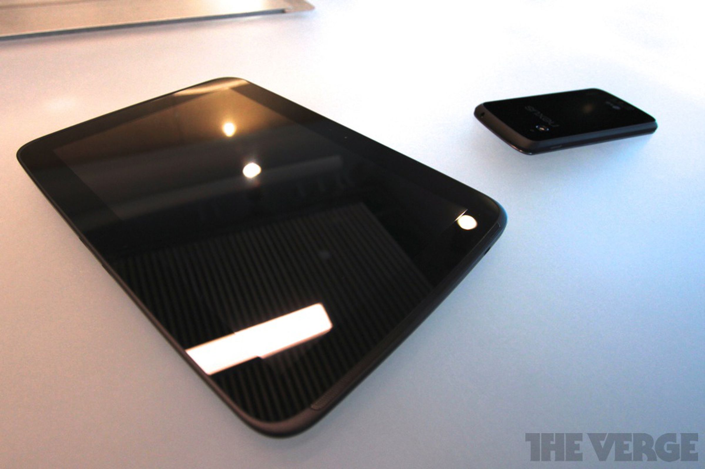 Google Nexus 10 hands-on photos