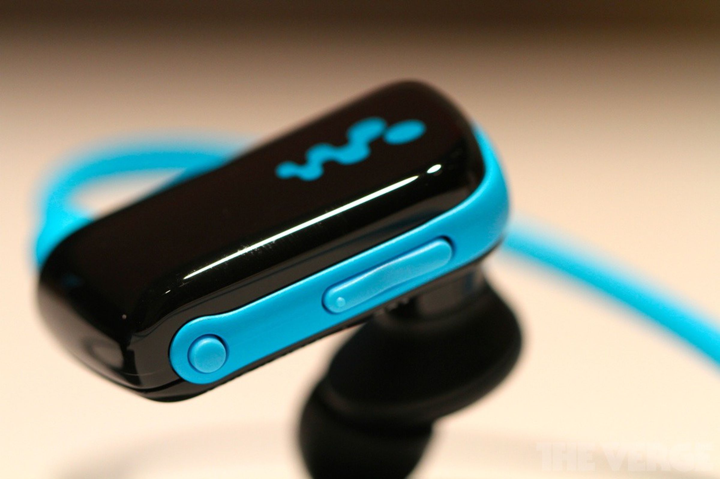 Sony's quick charging, waterproof Walkman hands-on photos