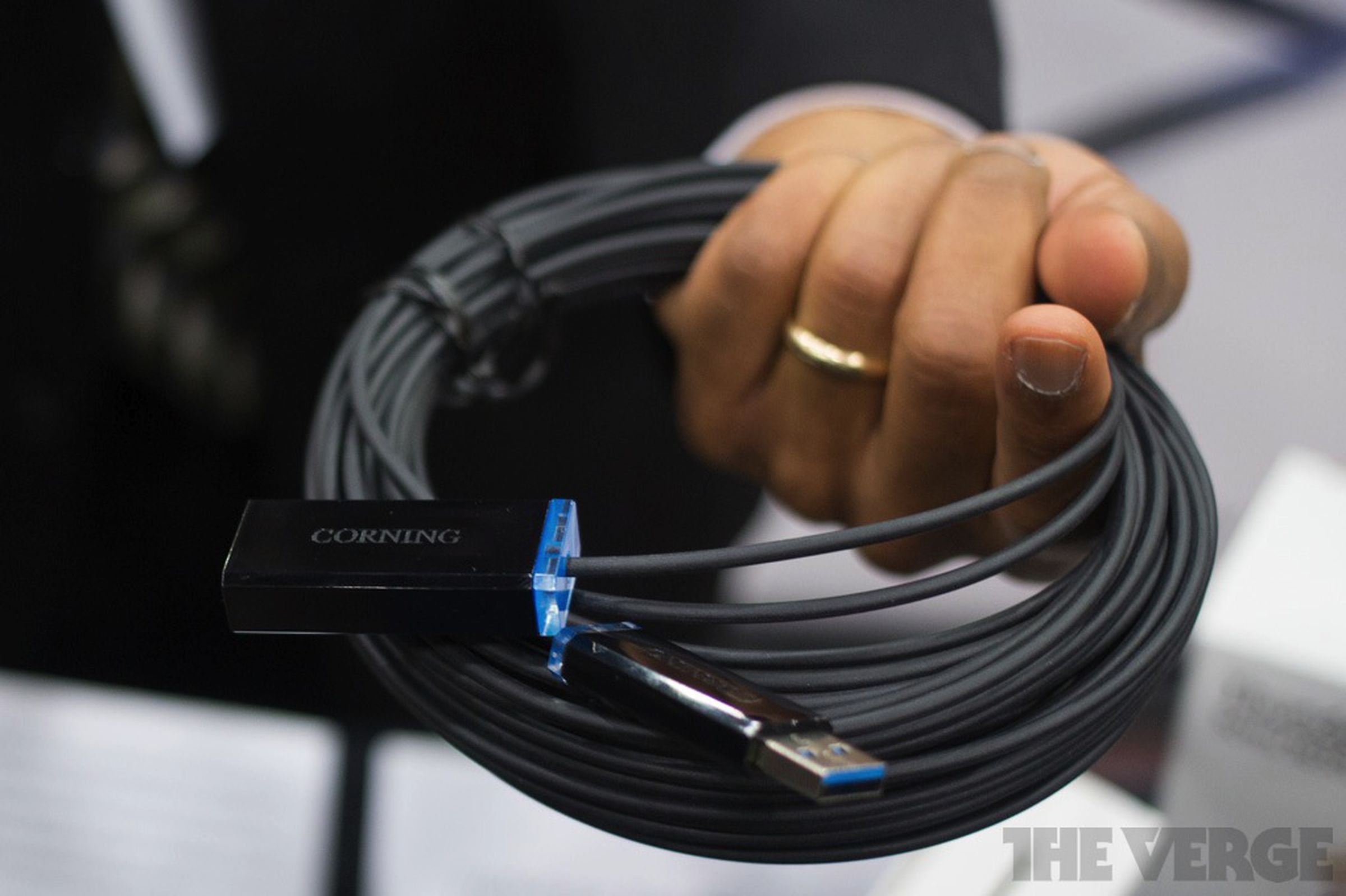 Corning optical Thunderbolt and USB cable photos