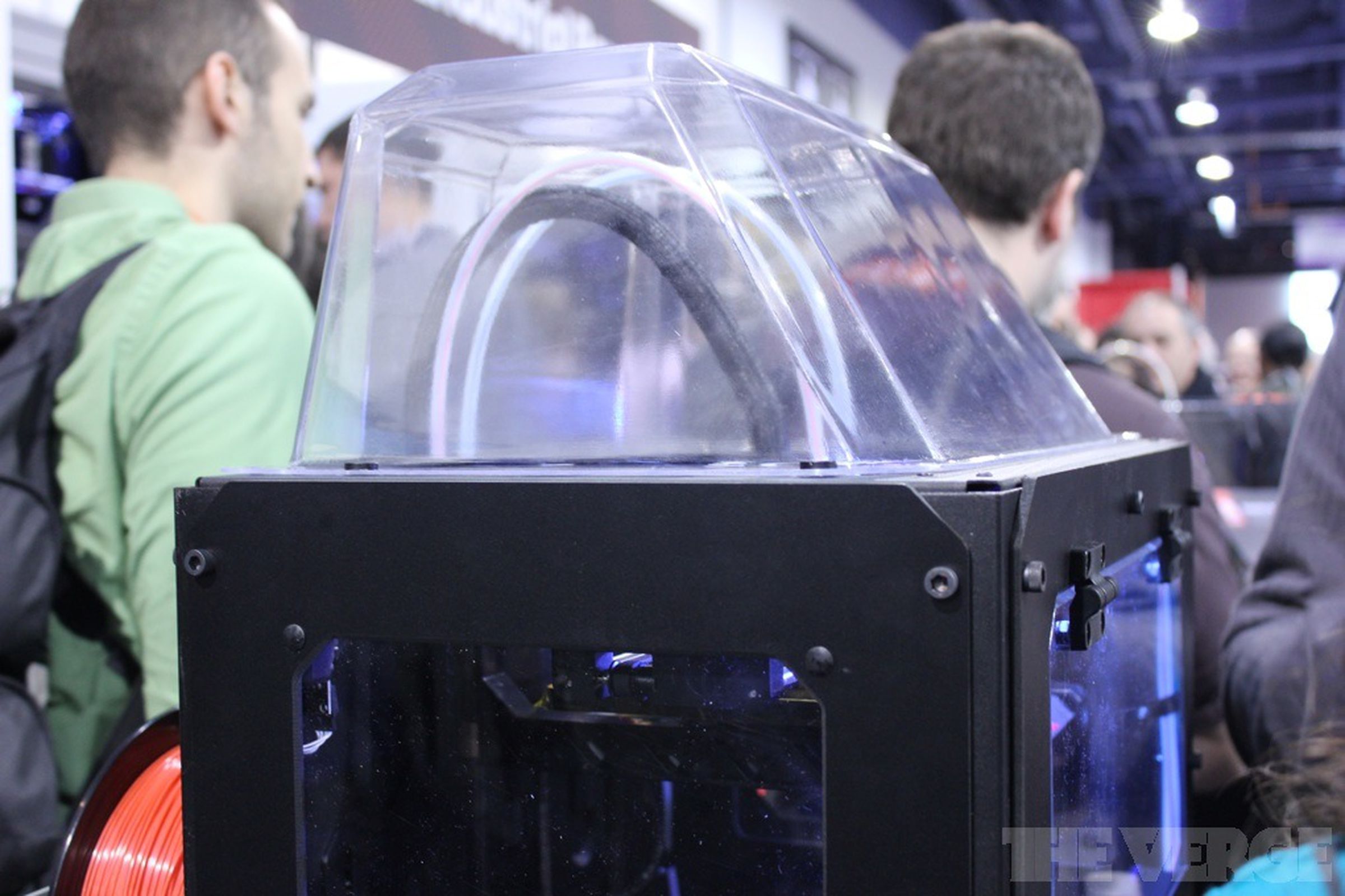 MakerBot Replicator 2X hands-on photos