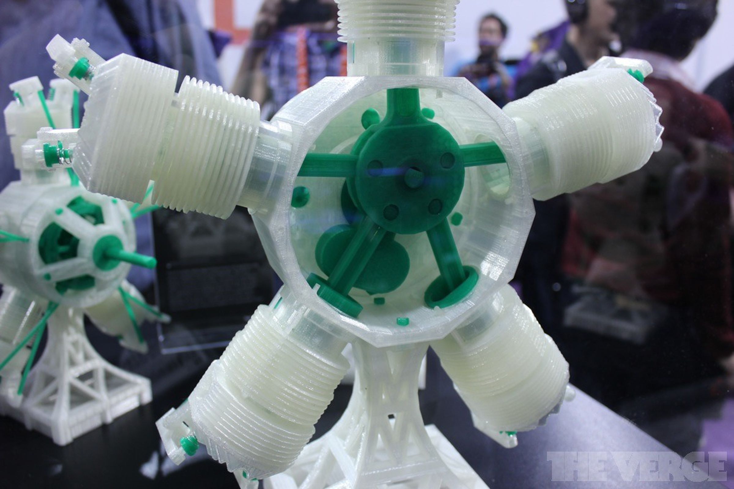 MakerBot Replicator 2X hands-on photos