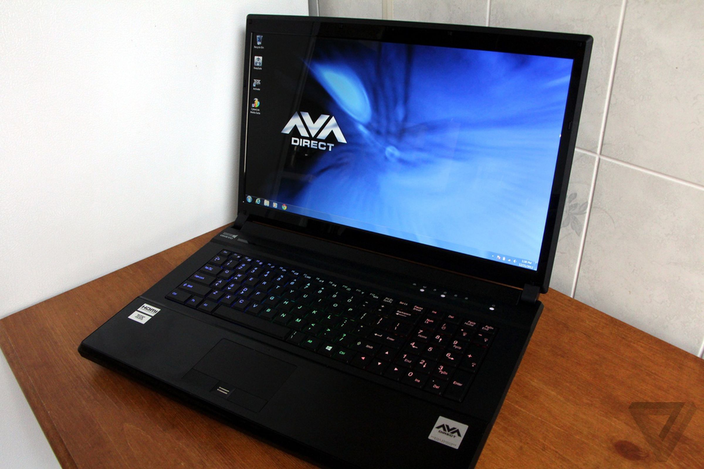 AVADirect Clevo P170EM review pictures