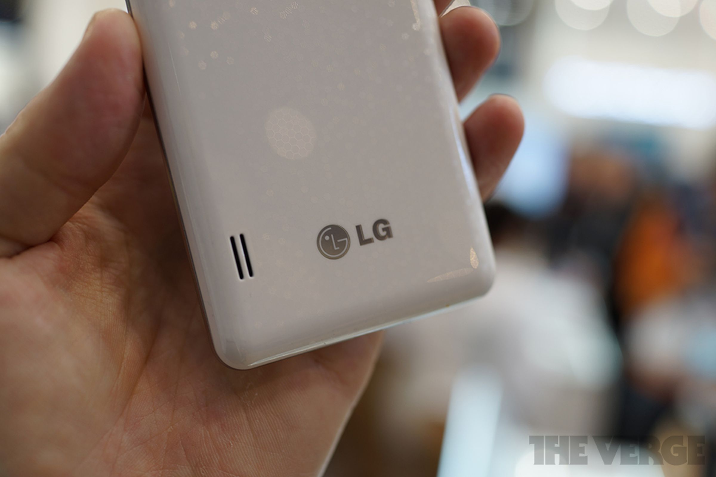 LG Optimus F7 hands-on photos