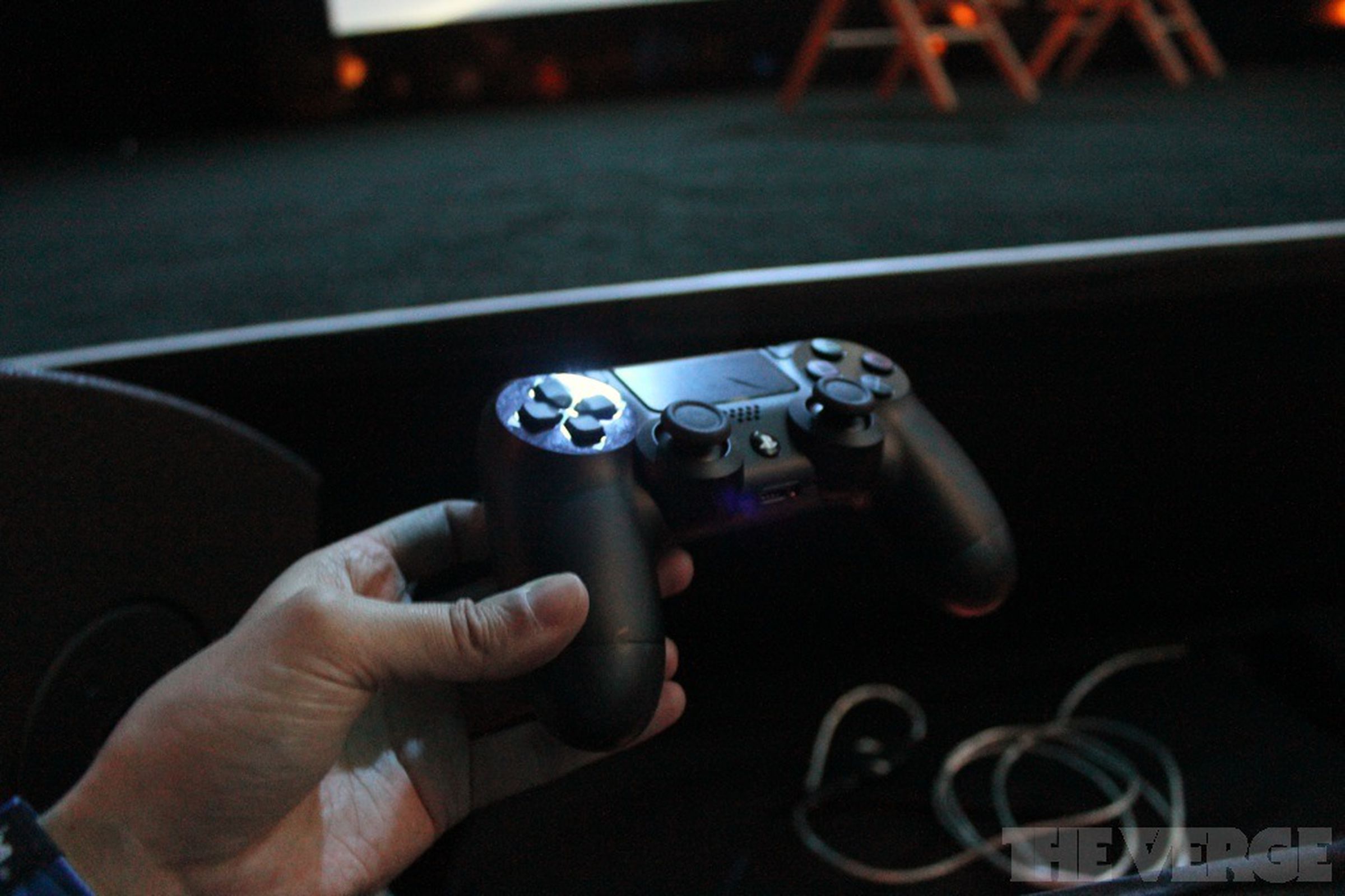 Sony PlayStation 4 controller hands-on images