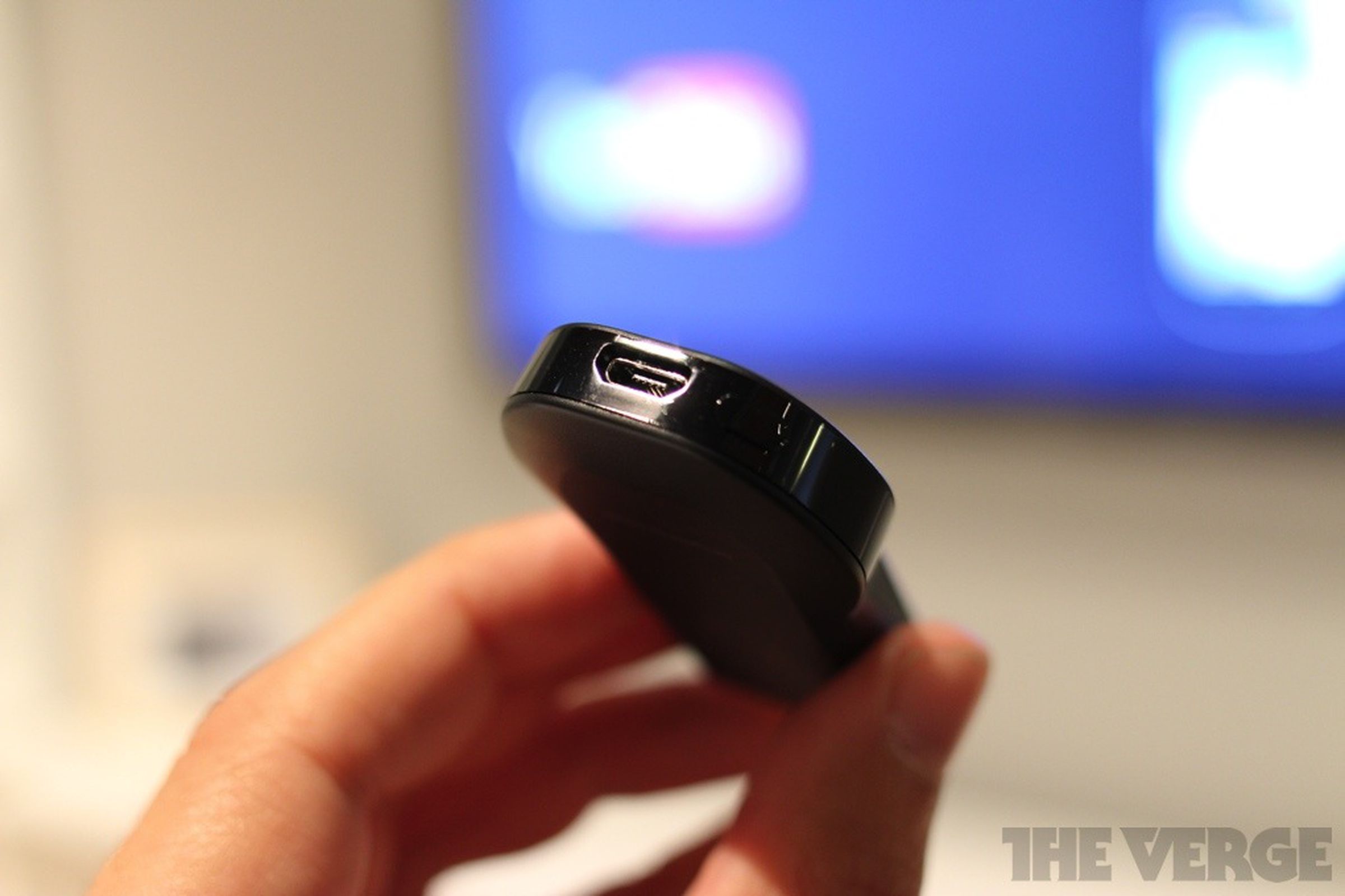 Chromecast hands-on pictures