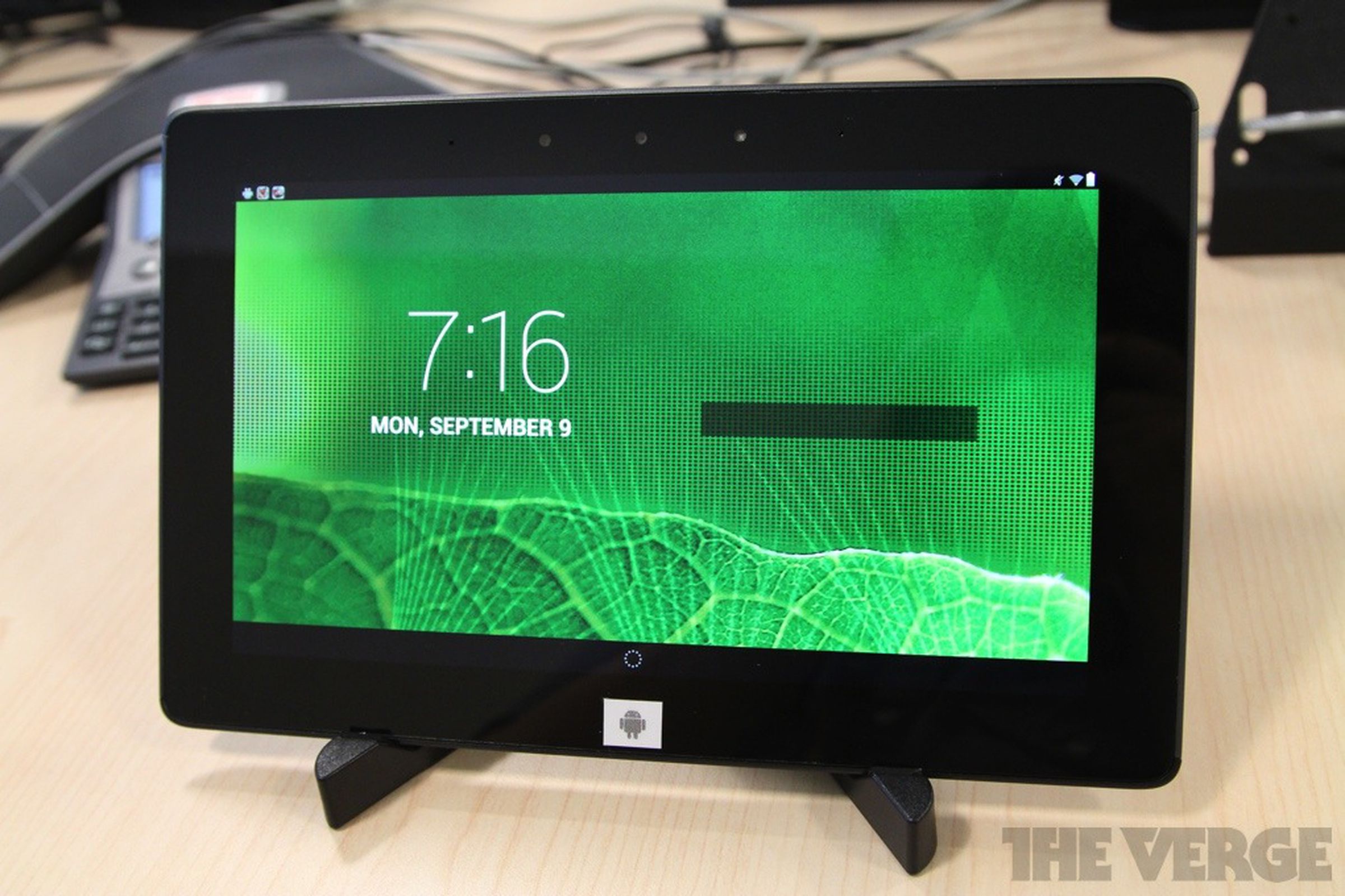 Intel Bay Trail tablet reference designs