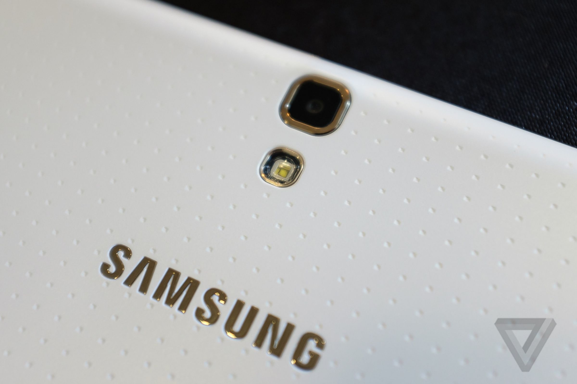 Samsung Galaxy Tab S hands-on photos