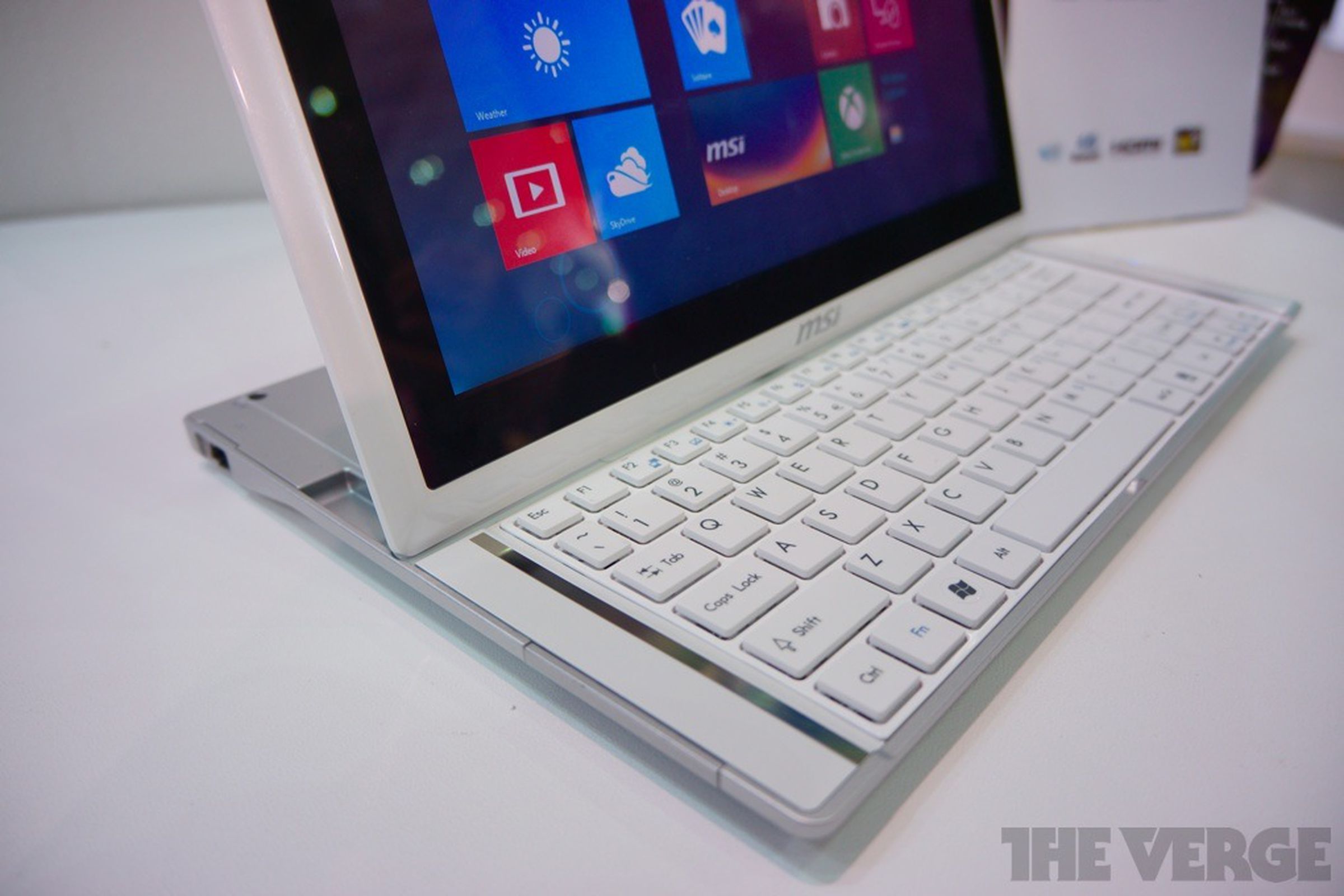 Gallery Photo: MSI Slider S20 hands-on photos