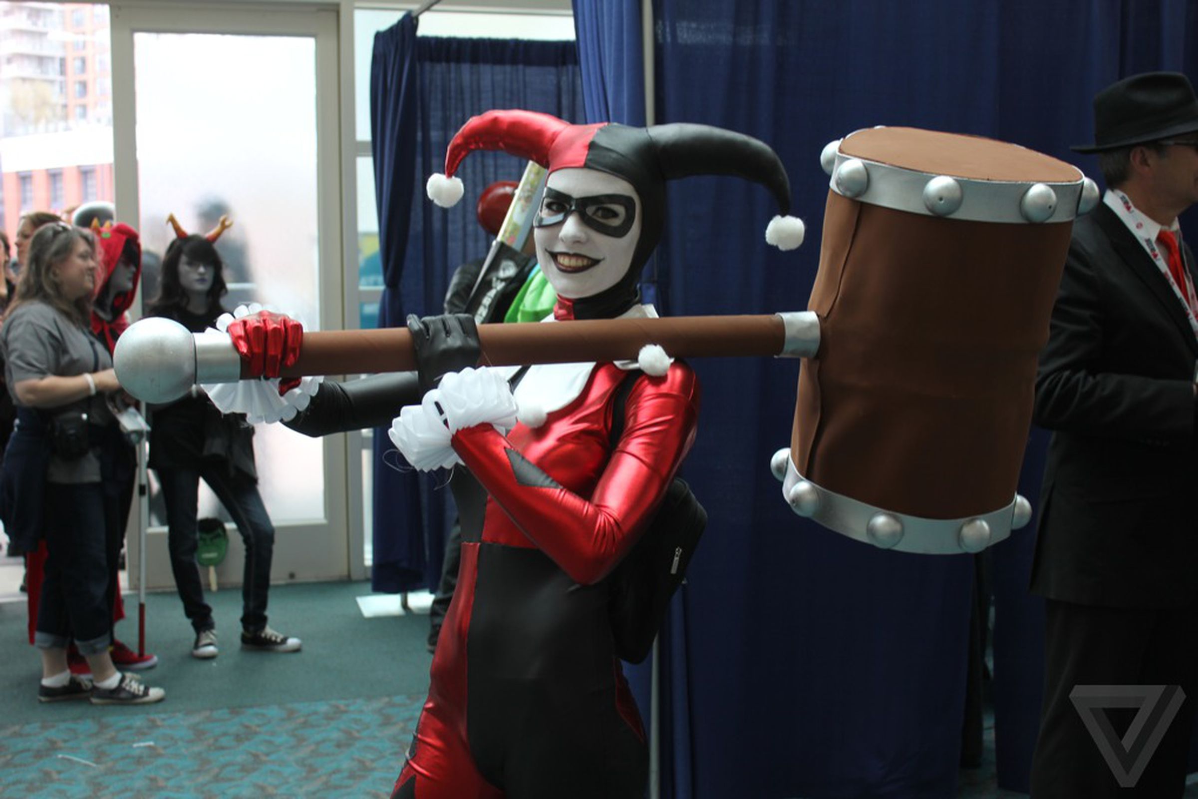 Gallery Photo: Comic-Con's weapon inspectors