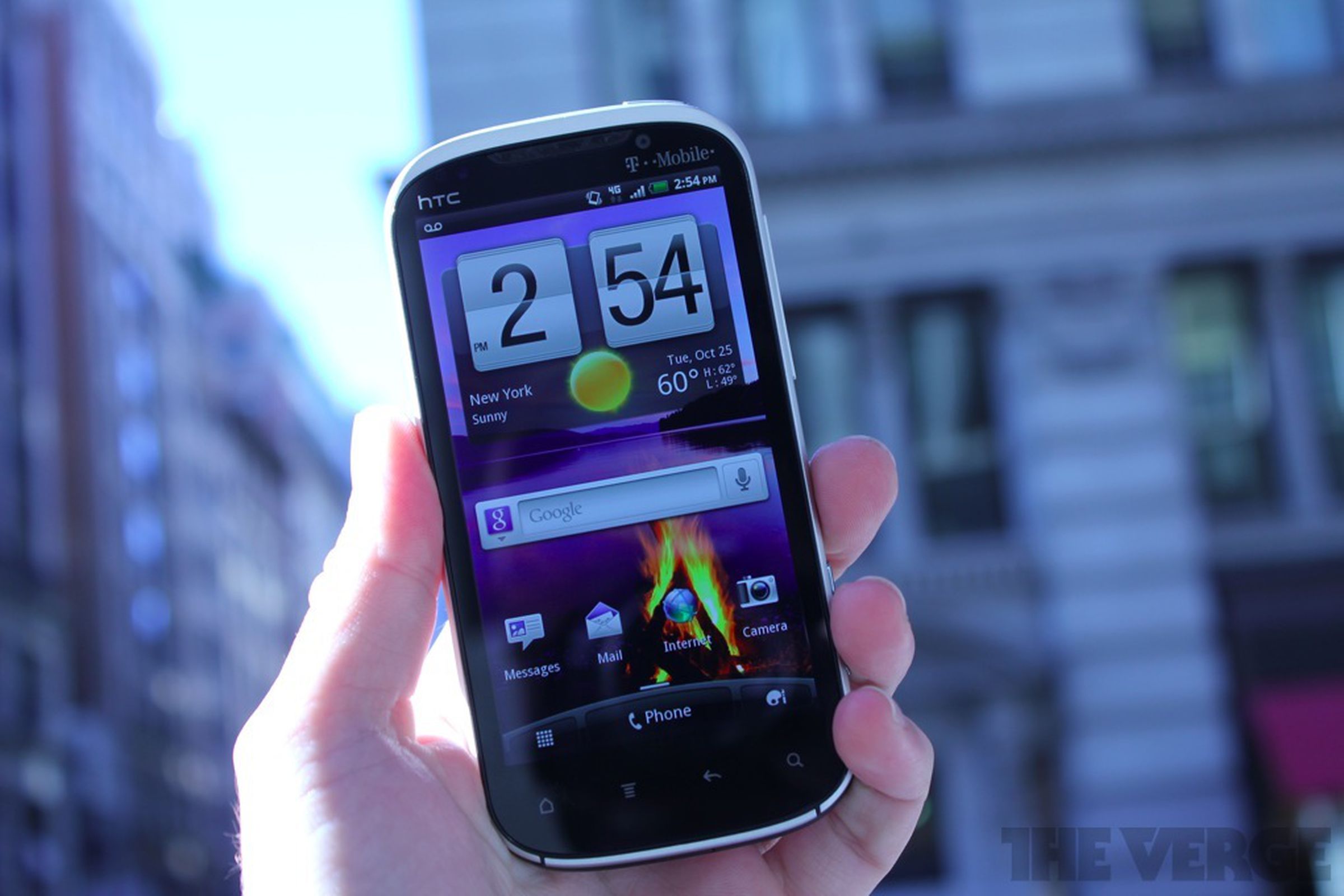 HTC Amaze 4G (Hero)
