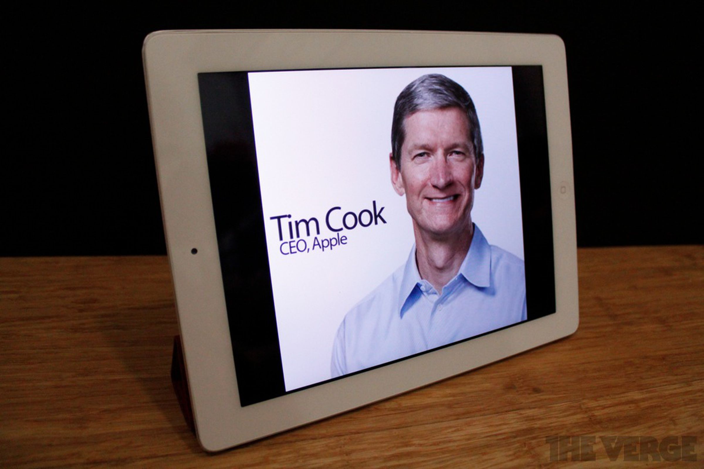 Tim Cook iPad