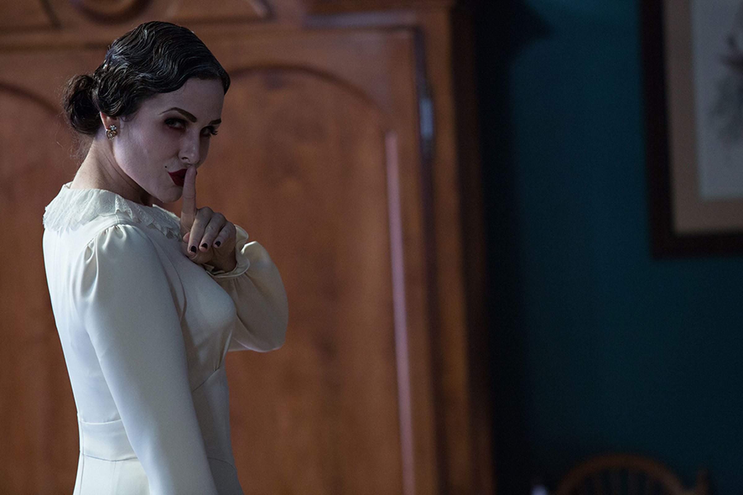 insidious: chapter 2 (PUBLICITY STILL - FILM DISTRICT)