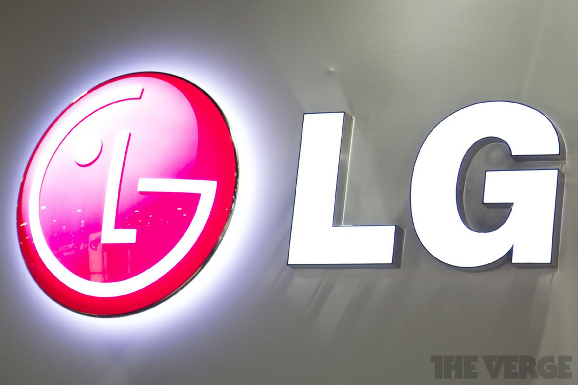 LG CES 2013 stock 1020