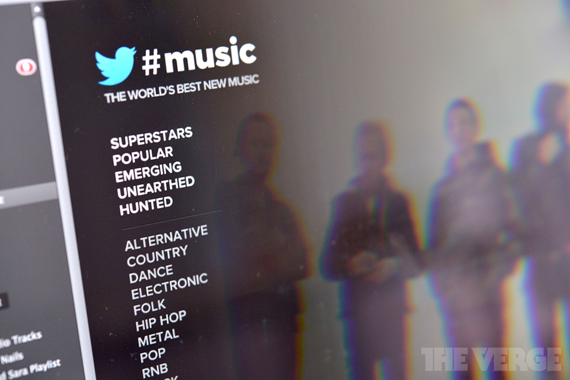 Twitter #Music Spotify app (STOCK)