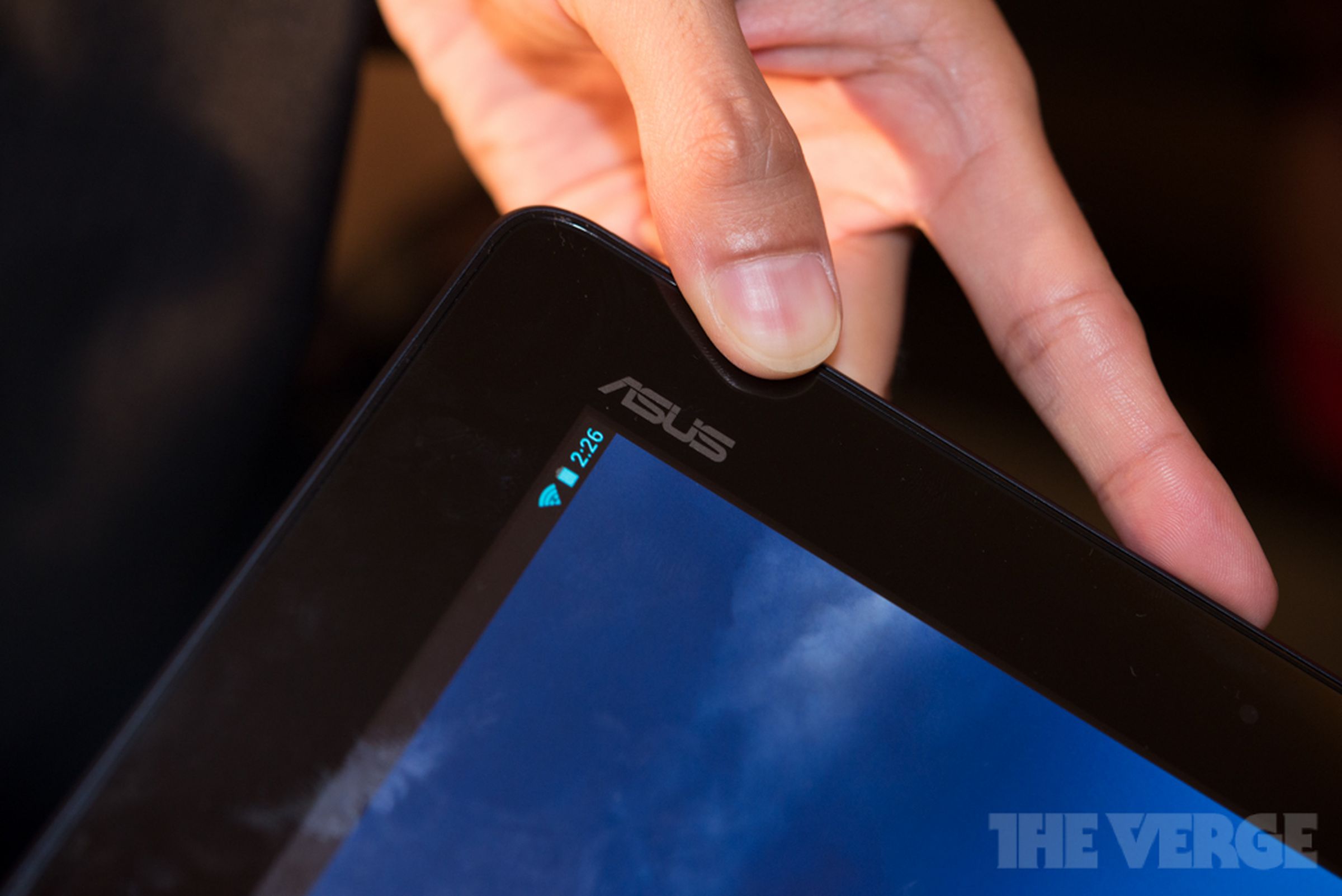Asus Memo Pad FHD 10 hands-on pictures