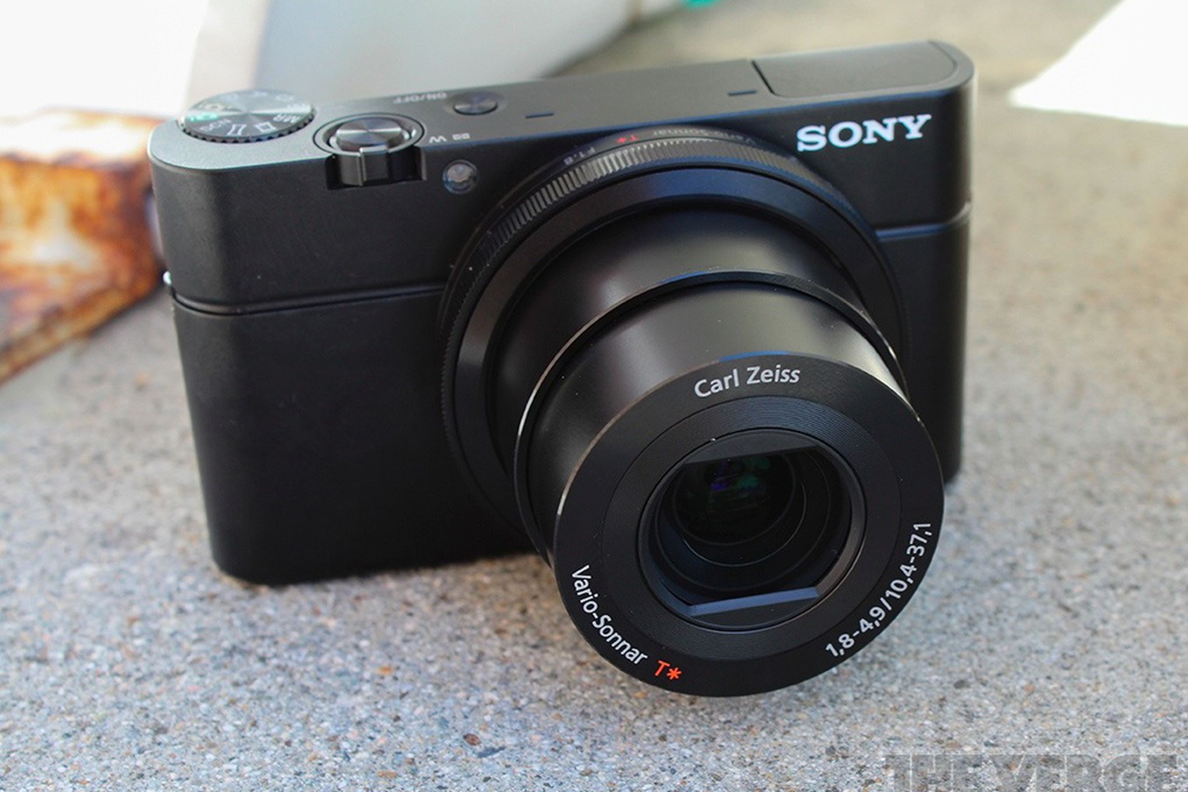 Gallery Photo: Sony Cybershot DSC-RX100 hands on pictures 