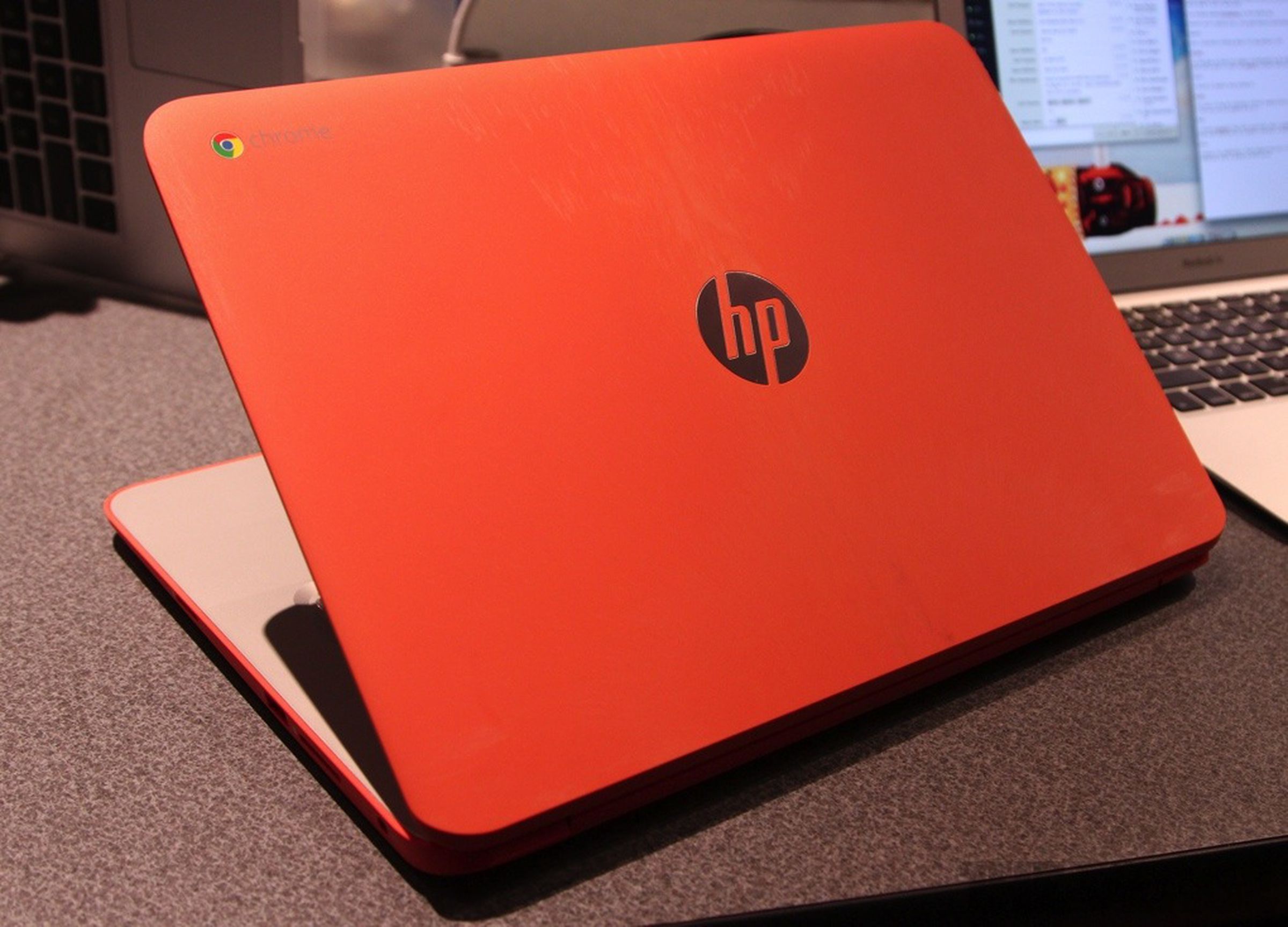 HP Chromebook 14 and Acer Chromebook hands-on pictures