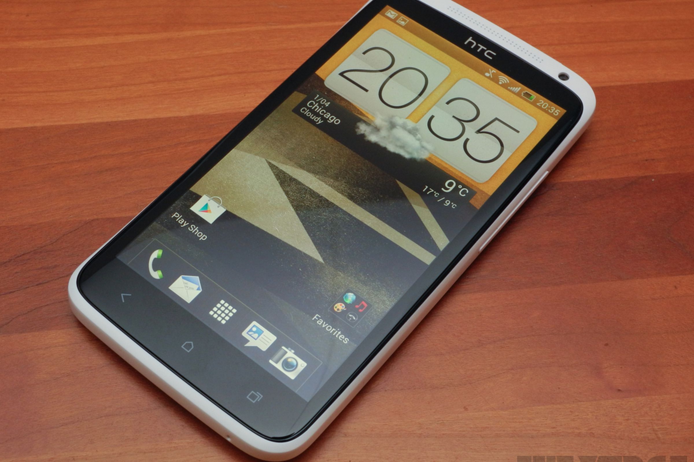 HTC One X