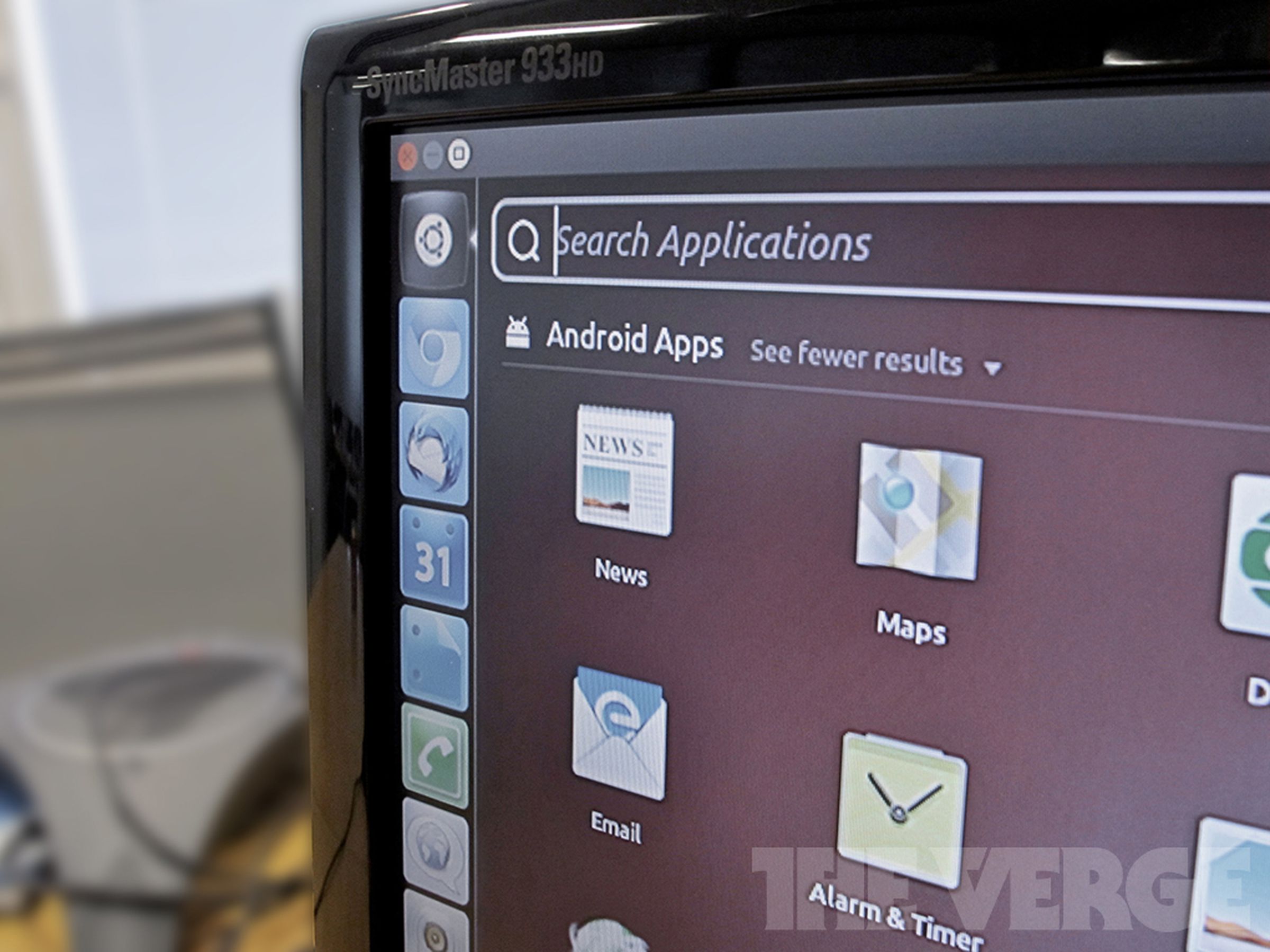 Ubuntu for Android: hands-on images