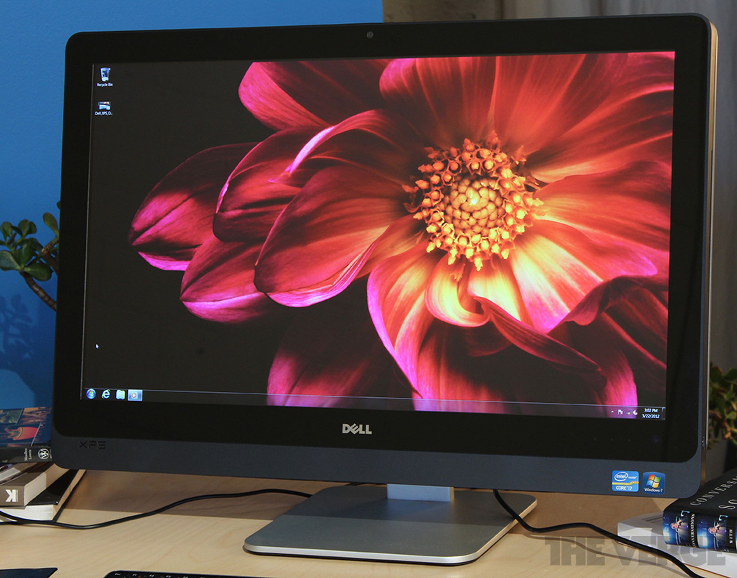 Dell XPS One 27 all-in-one hands-on photos