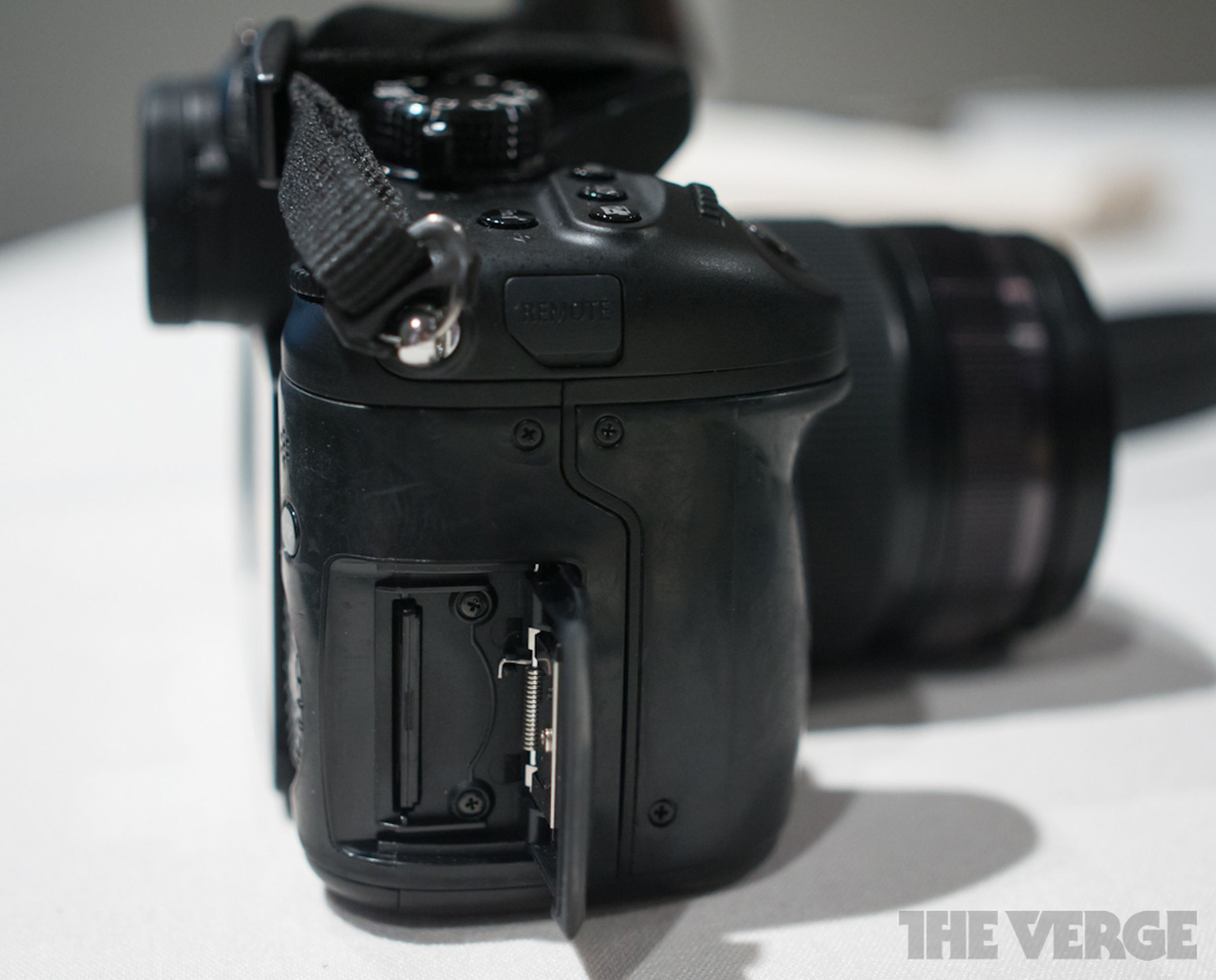 Panasonic DMC-GH3 Micro Four Thirds camera hands-on gallery