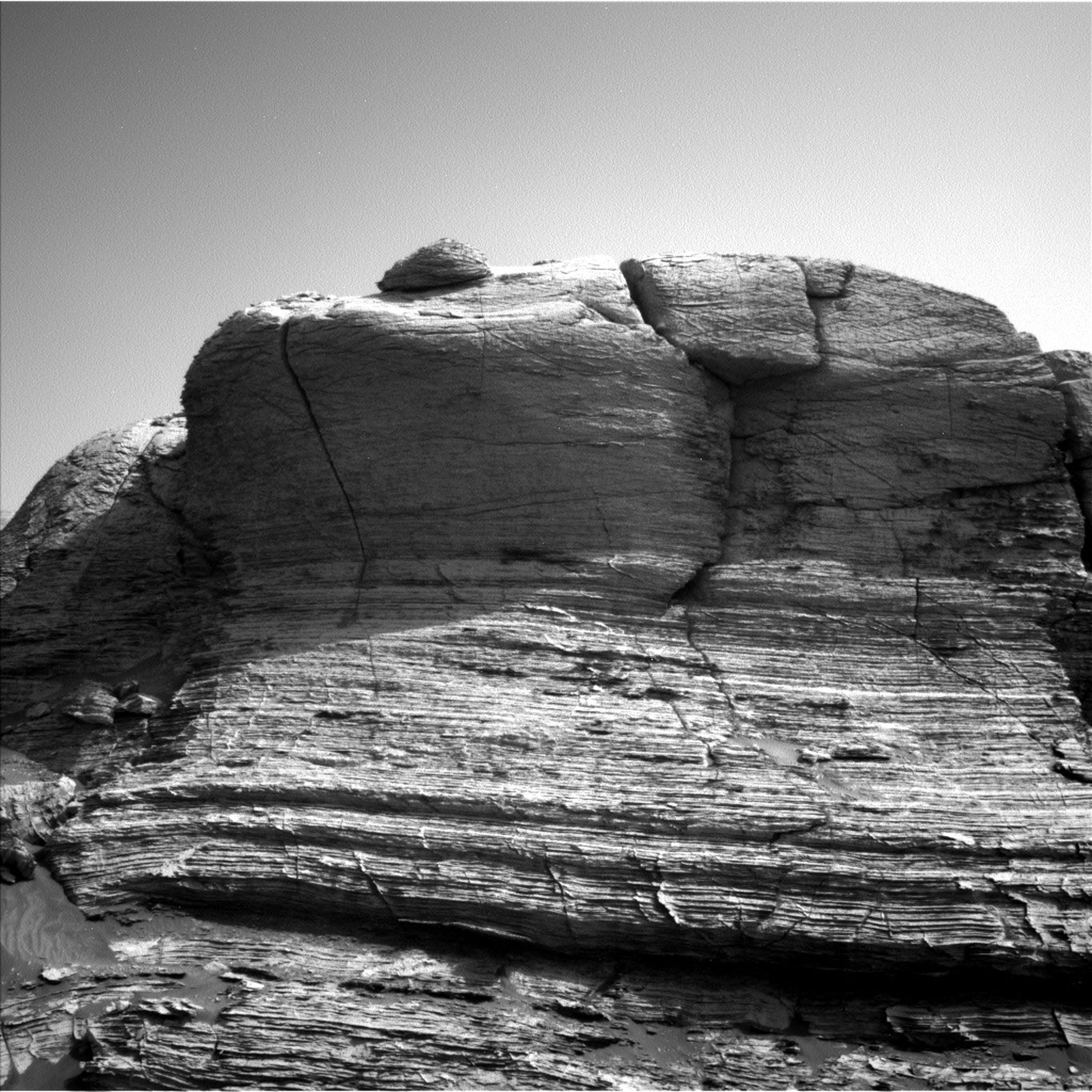 An image of the Mont Mercou cliff, captured by one of the navigation cameras aboard NASA’s Curiosity rover this month. Data and images from Curiosity informed the findings made by Scheller’s team.