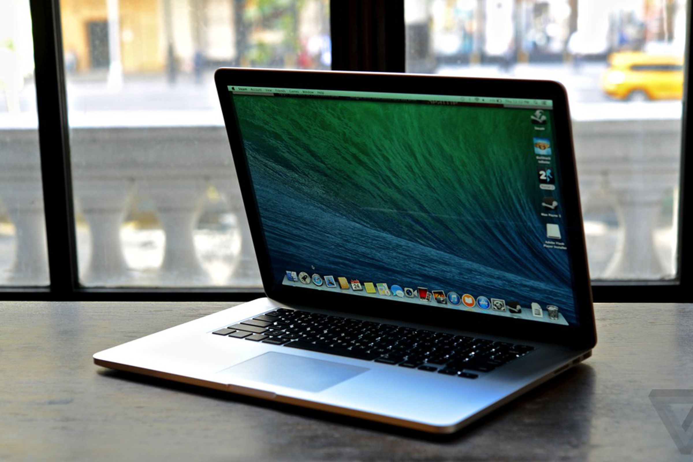 15-inch MacBook Pro with Retina Display 2013 1024px