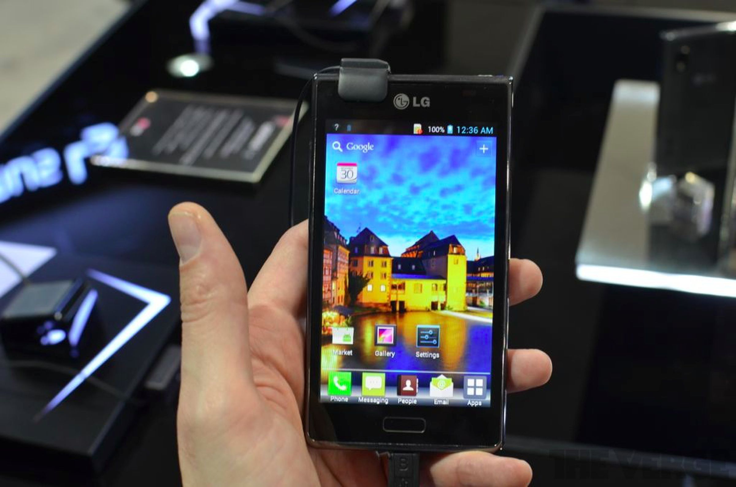 LG Optimus L7, L5, and L3 hands-on pictures