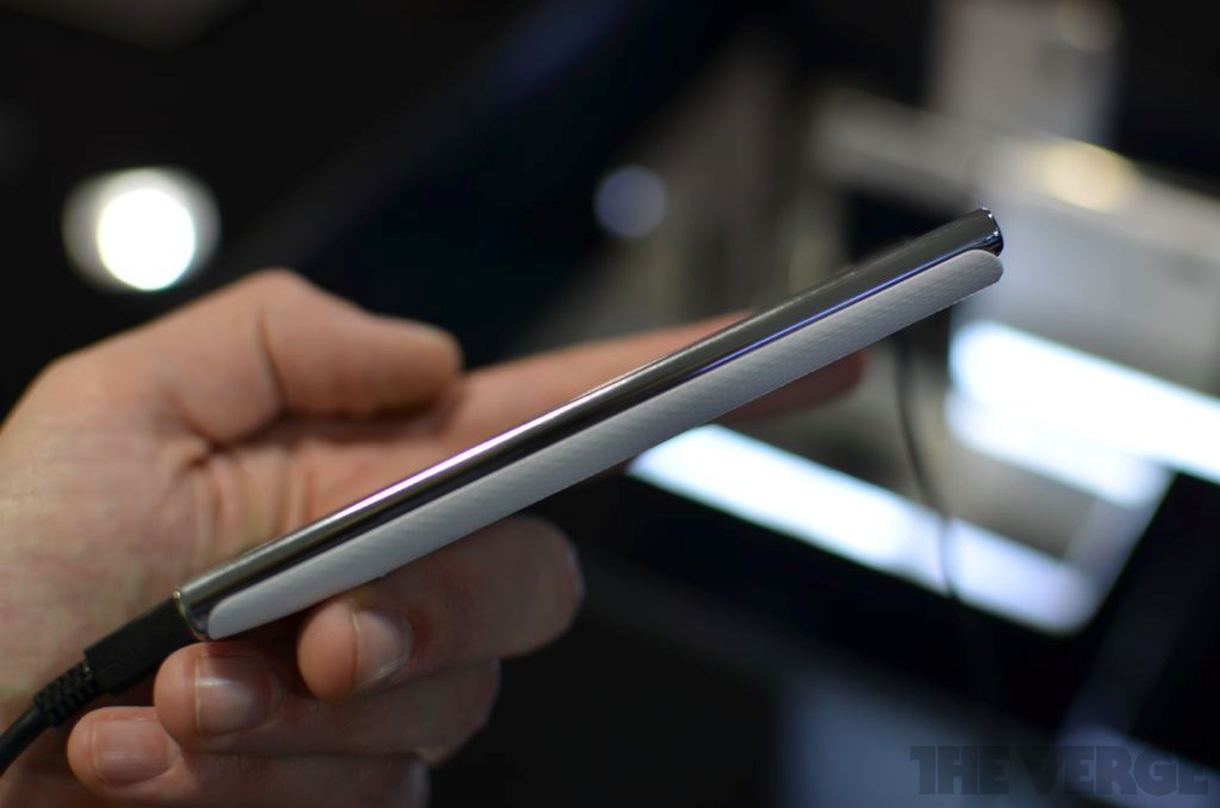 LG Optimus L7, L5, and L3 hands-on pictures