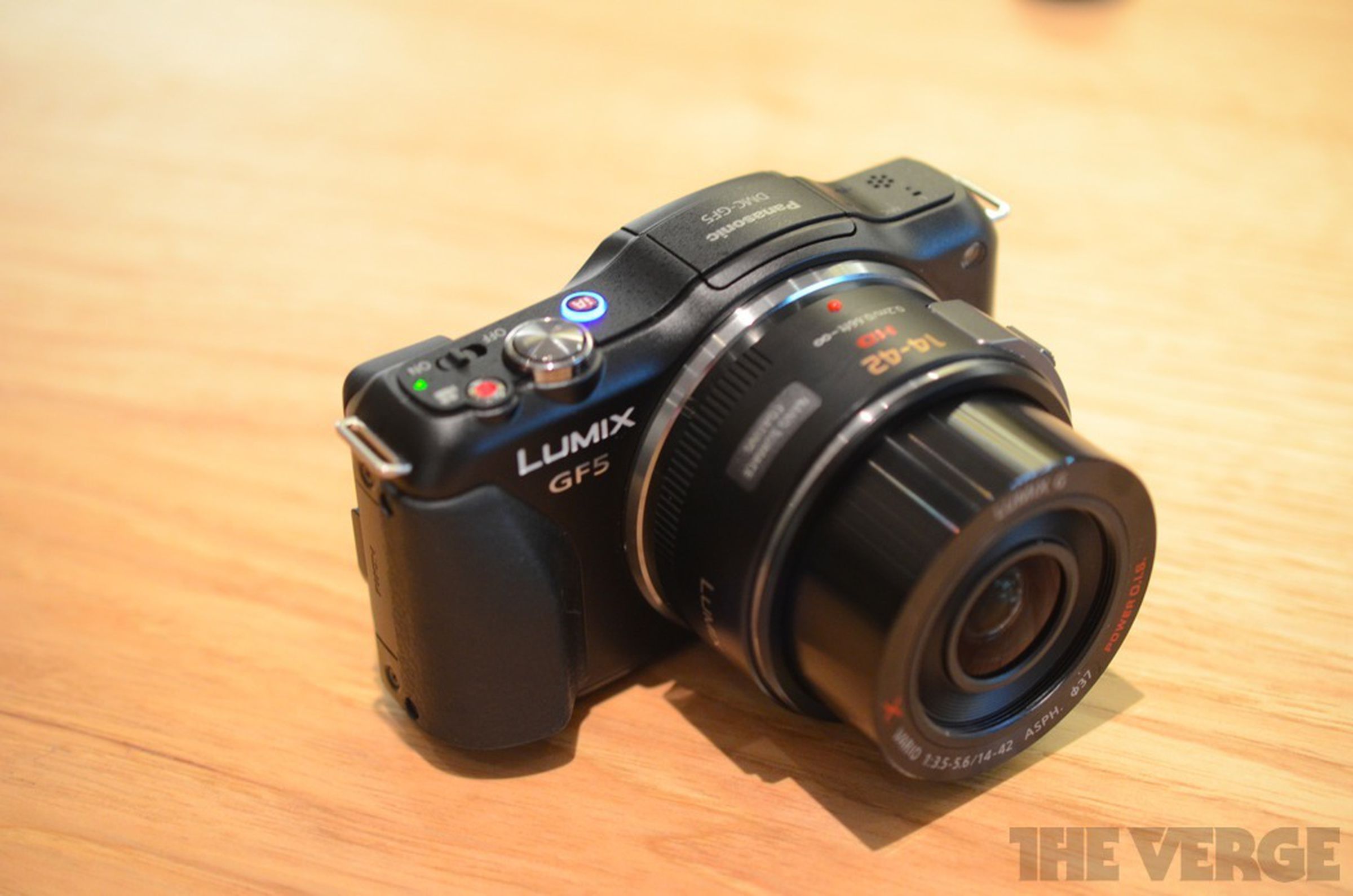 Panasonic Lumix DMC-GF5 hands-on pictures