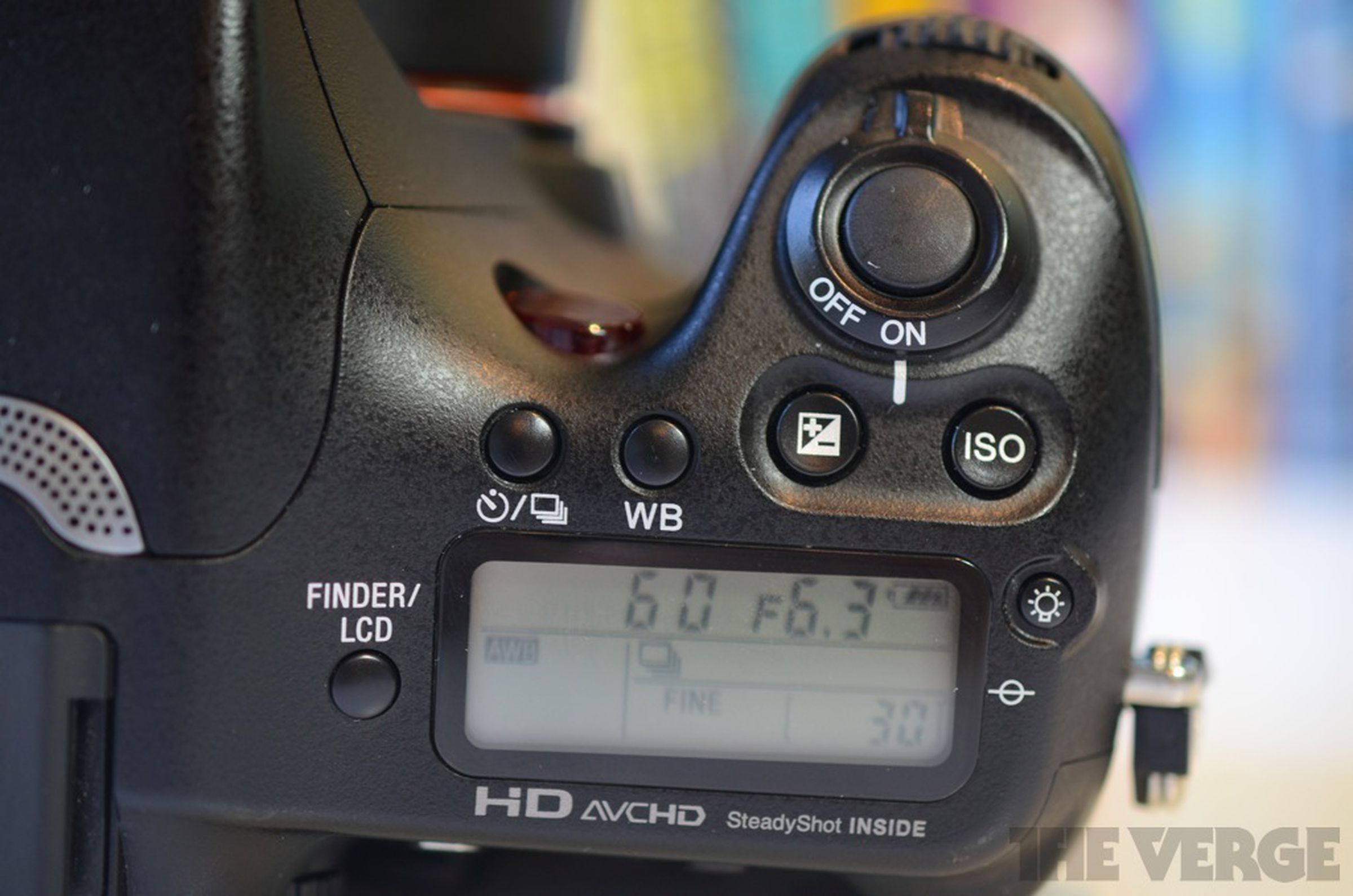 Sony Alpha SLT-A77 review pictures