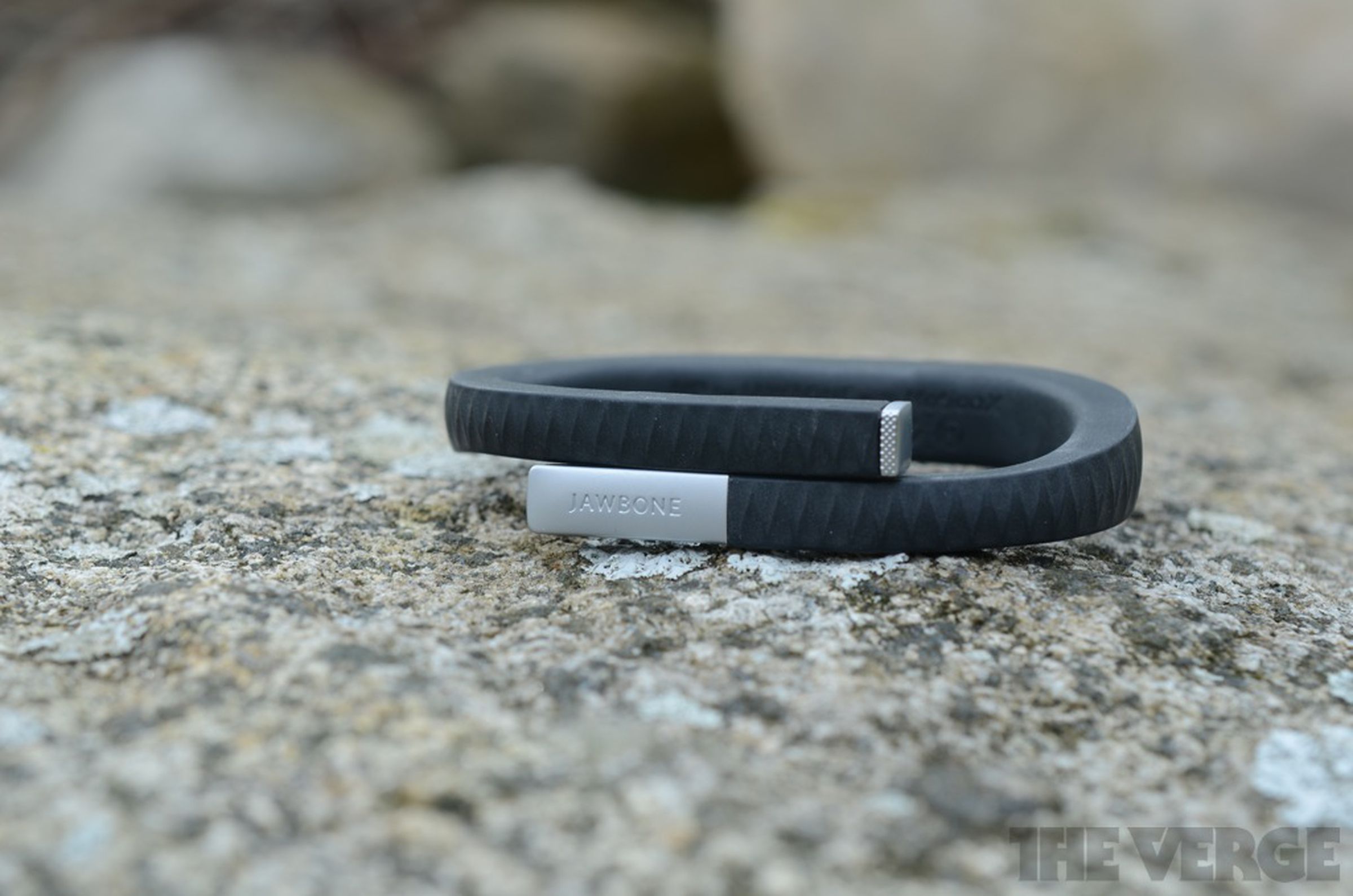 Jawbone Up hands-on pictures (2012)