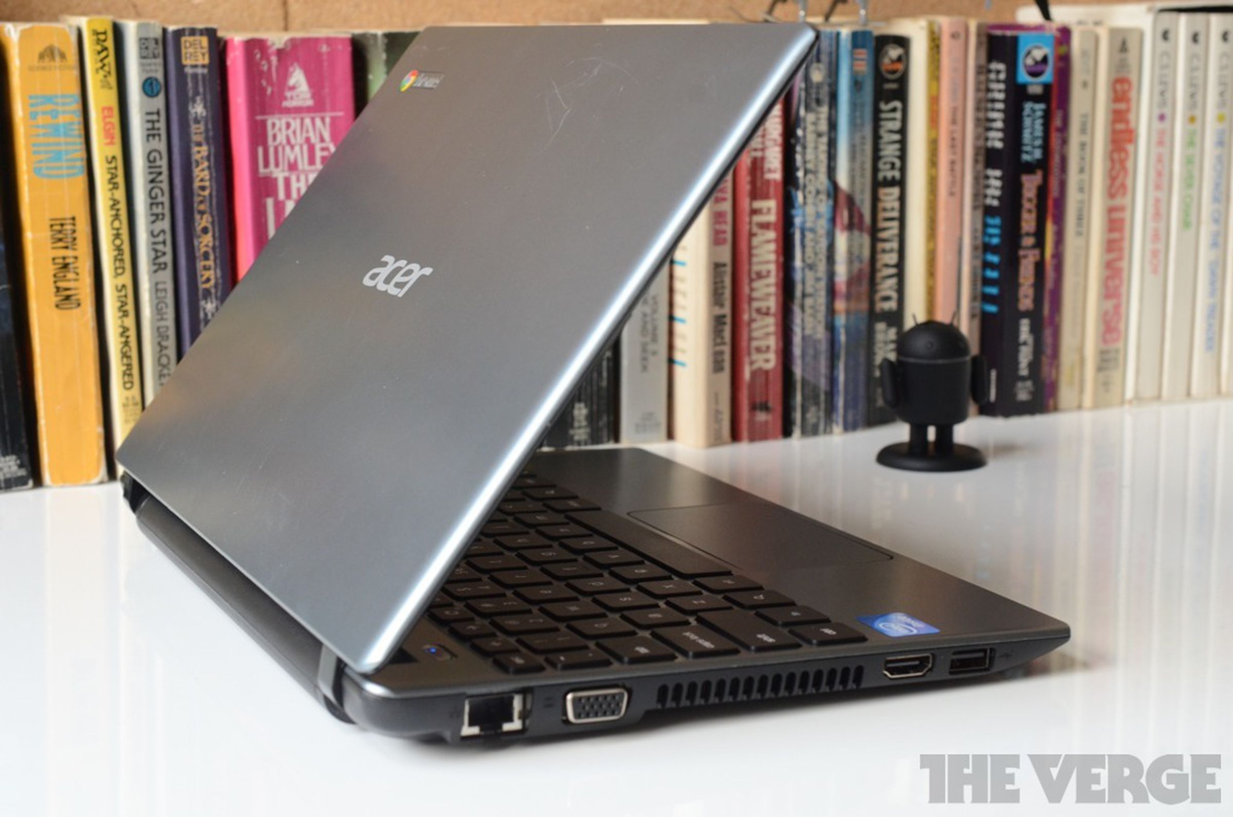Acer C7 Chromebook pictures