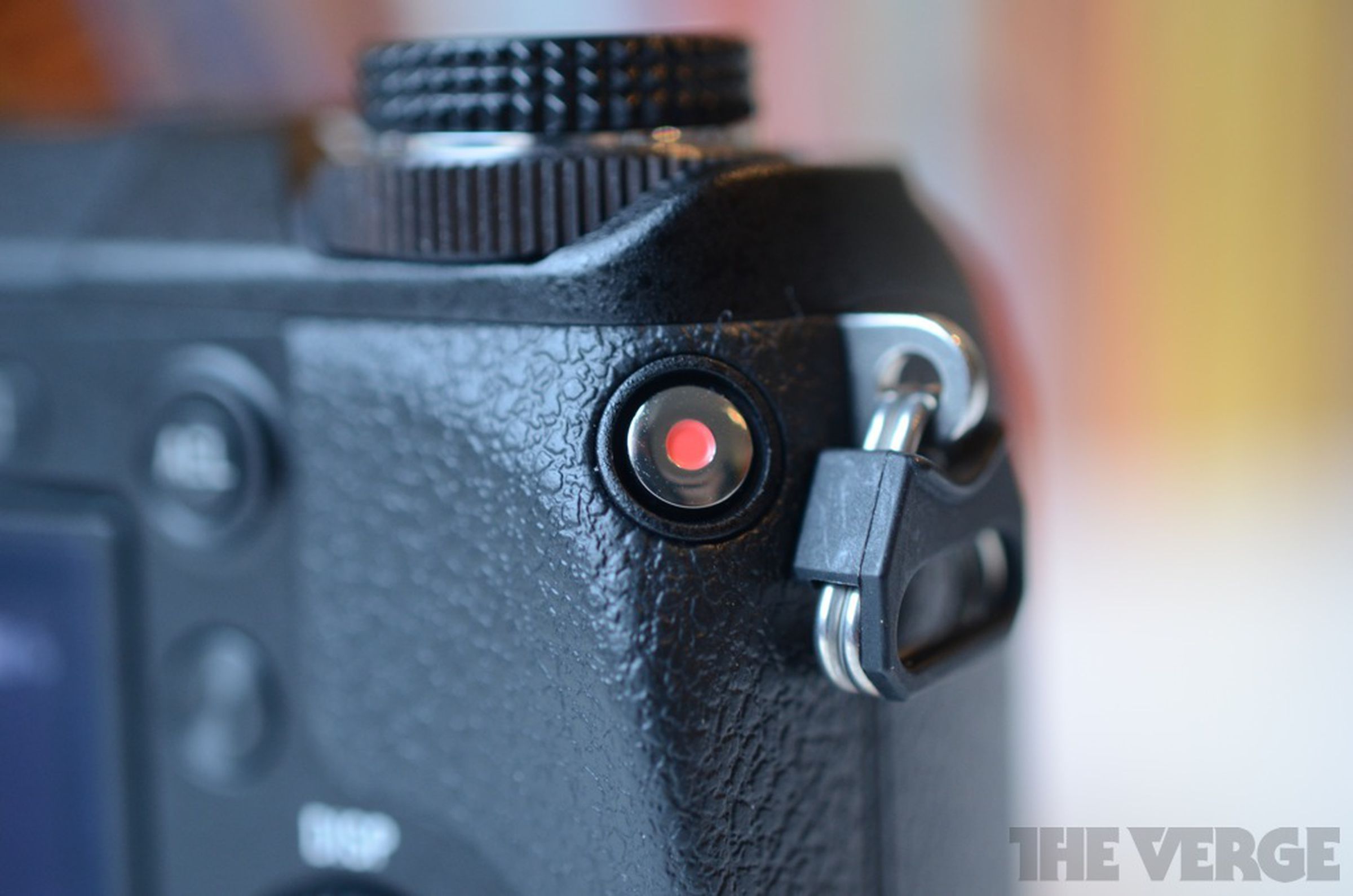 Sony NEX-6 hands-on pictures
